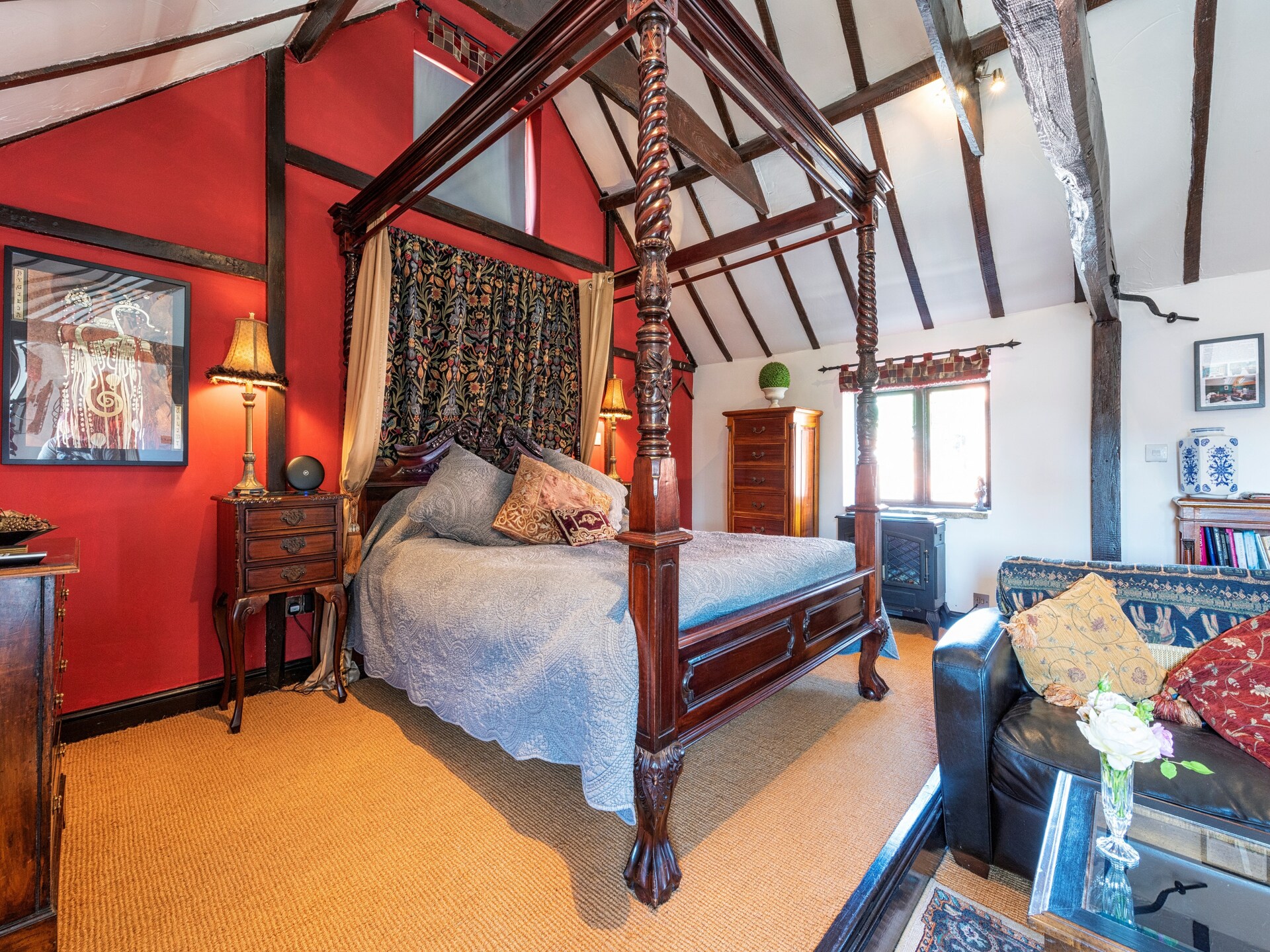The Hayloft: Romantisch appartement met hemelbed nabij Newark en Lincoln - foto 5