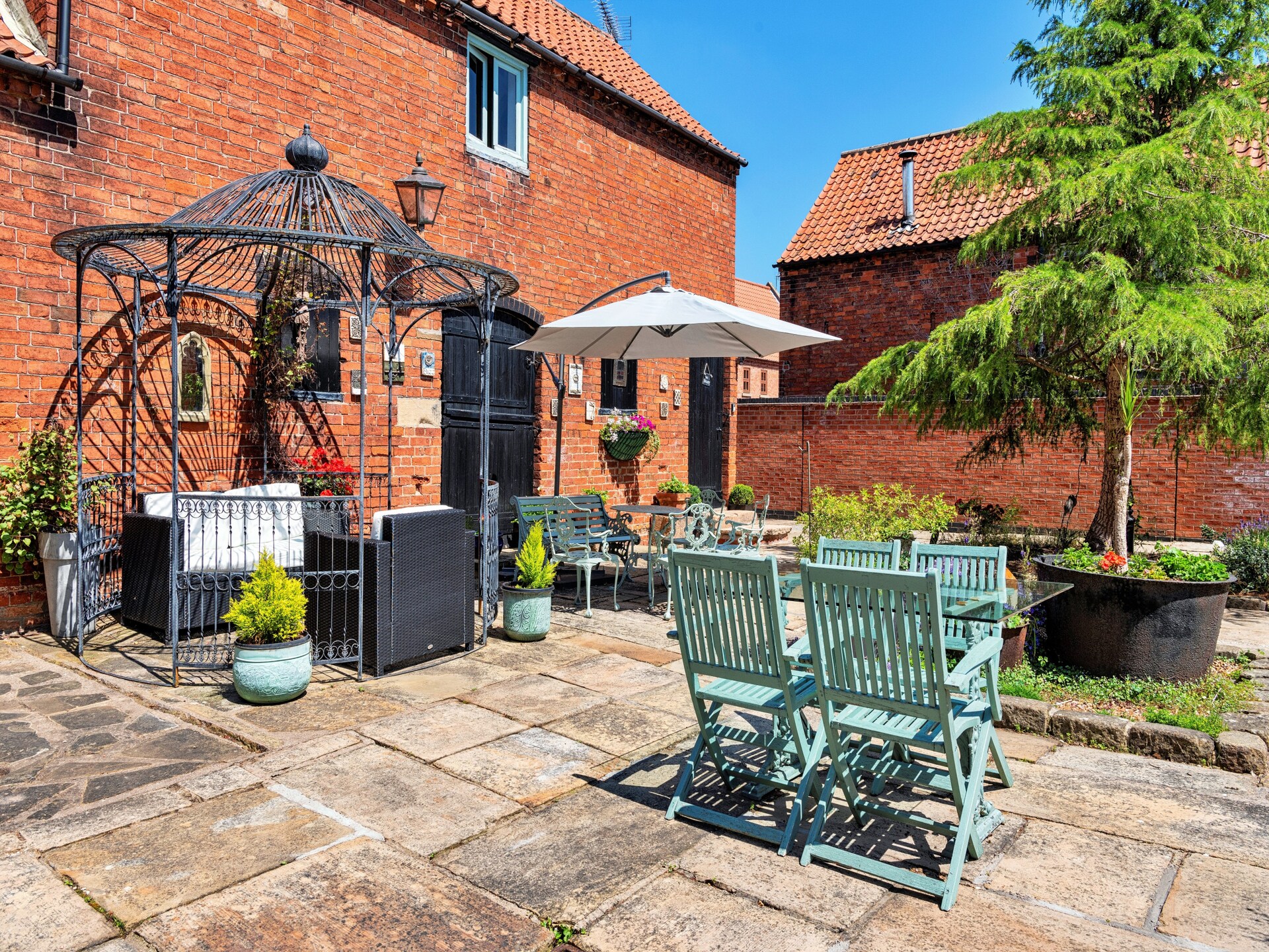 The Hayloft: Romantisch appartement met hemelbed nabij Newark en Lincoln - foto 4
