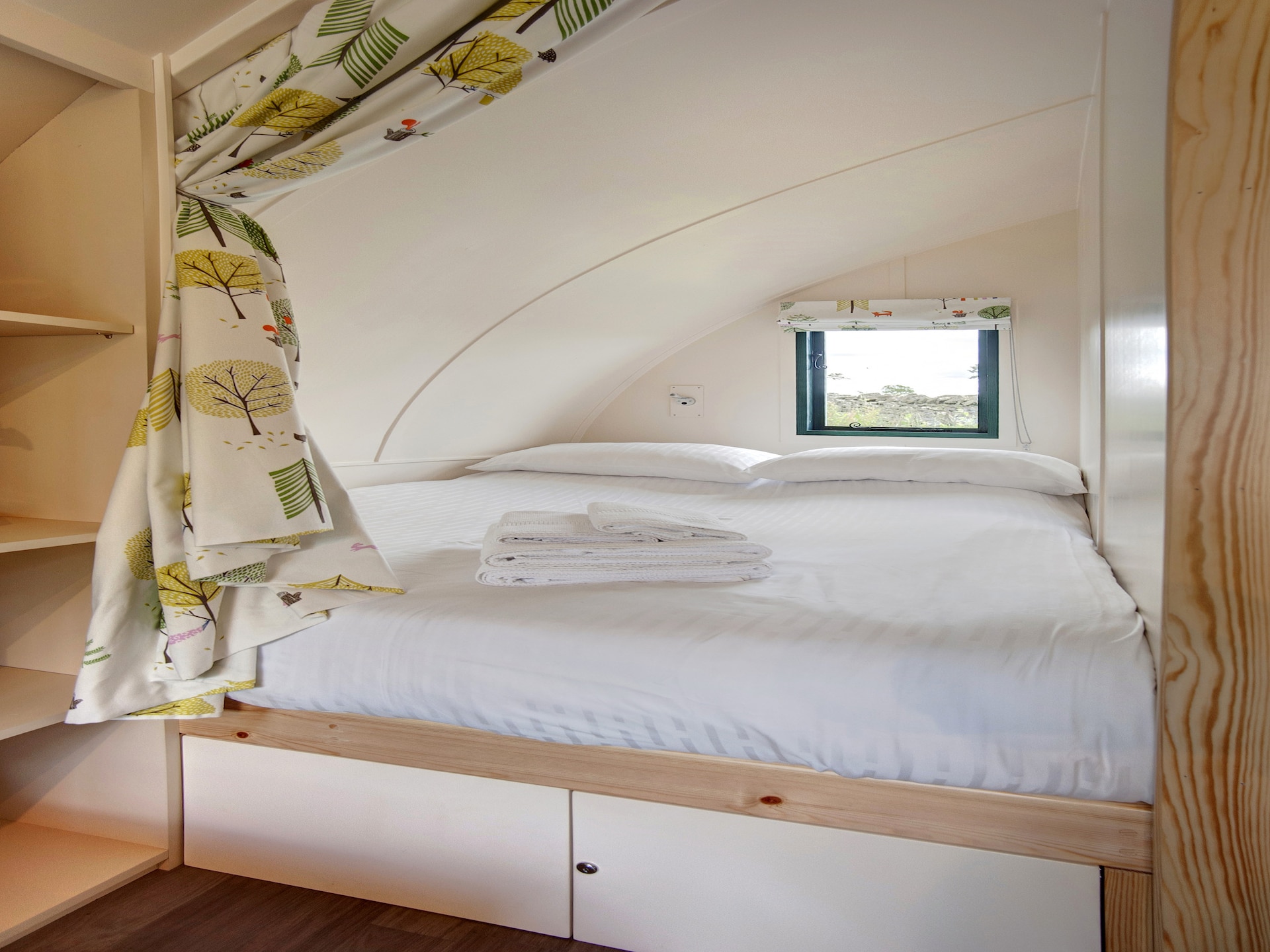 Uniek nautisch chalet aan de Langley Dam in Hexham - foto 4