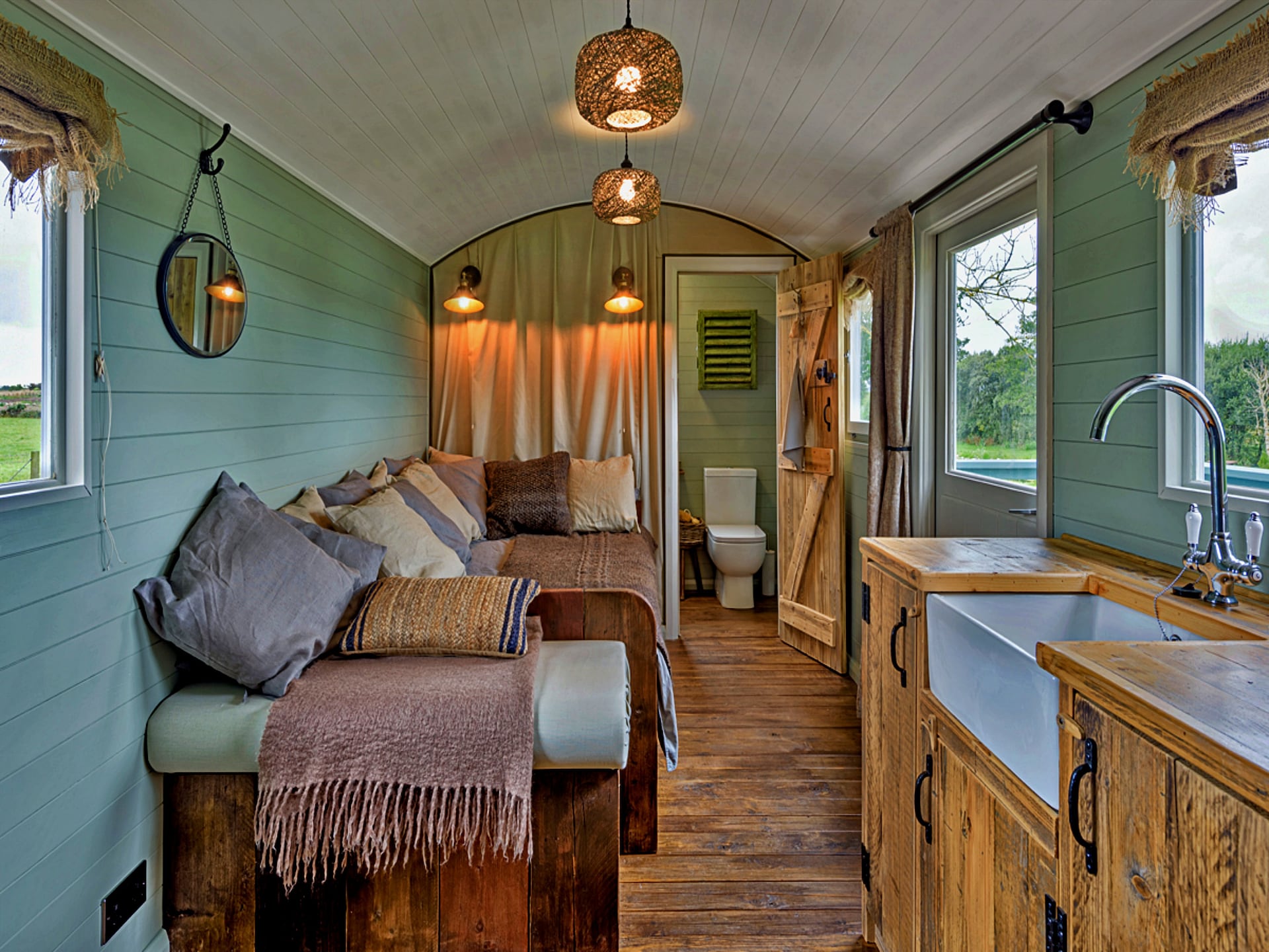 Sfeervol chalet 'Joan' Shepherds Hut in Pwllheli - foto 1