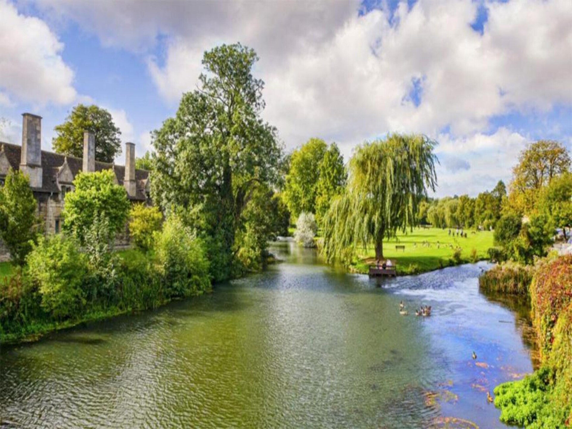 Knus vrijstaand huisje voor 2 aan de golfbaan bij Stamford - foto 34