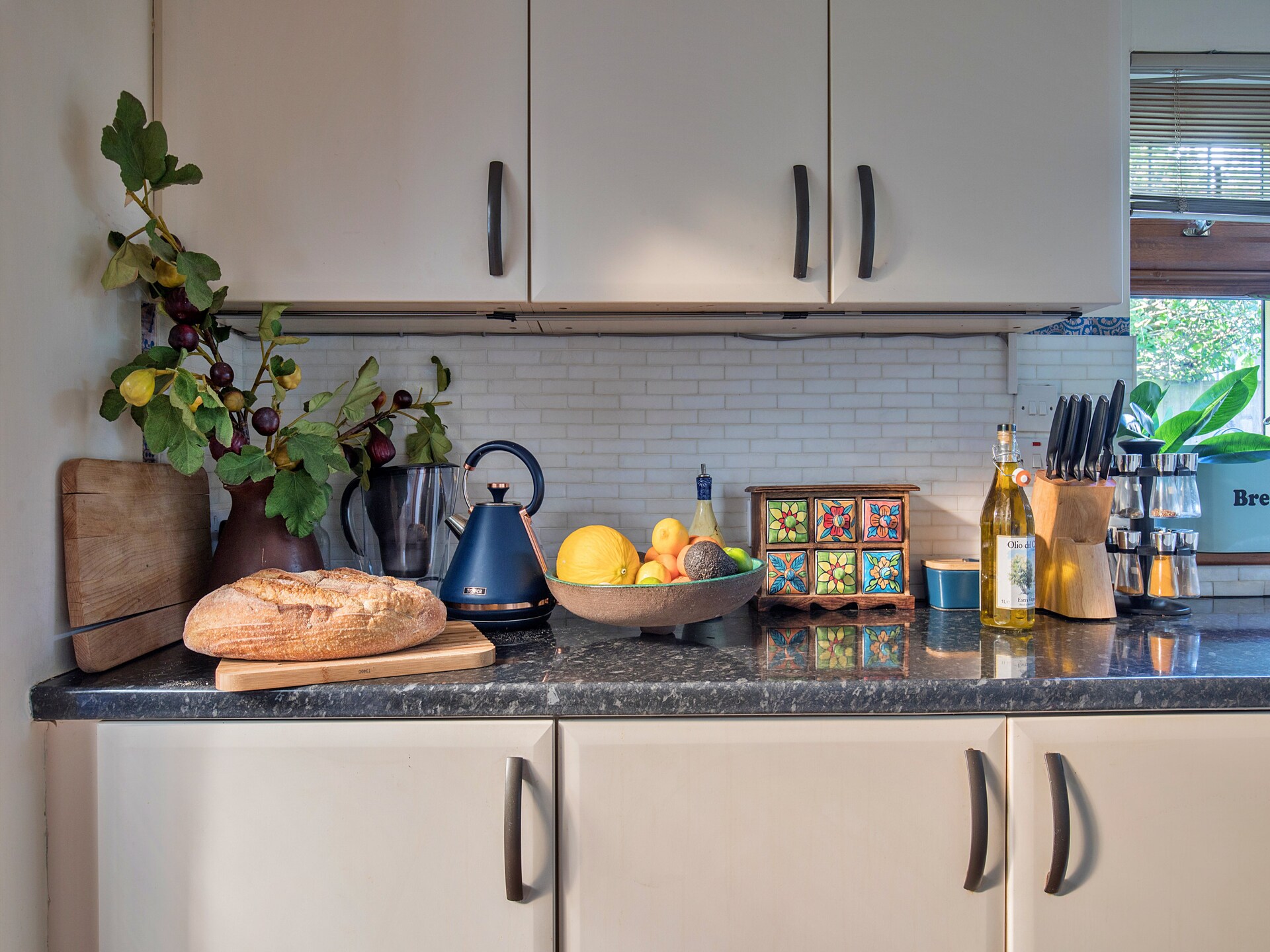 Eclectisch landhuis nabij Londen met serre en weelderige tuin in Dormansland - foto 13