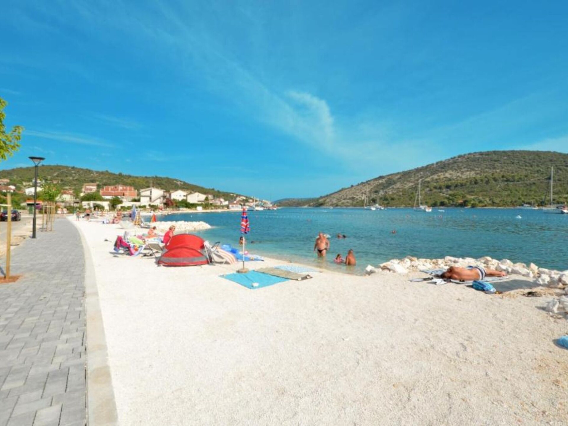 Strandhuis Mery in Vinišće: Vakantiehuis direct aan zee voor 5 personen - foto 18