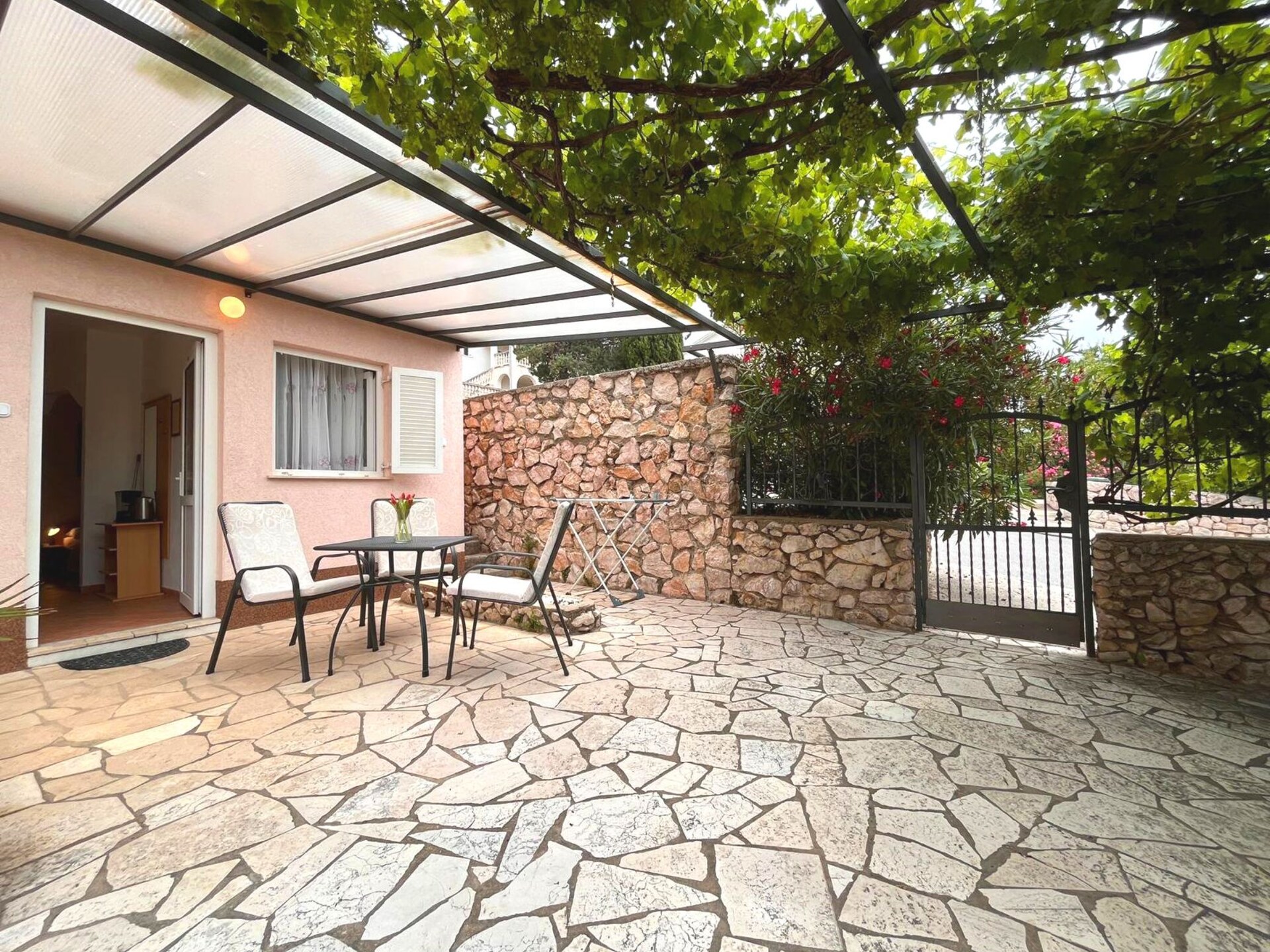 Studio Butković: knus appartement op 400m van zee in Novi Vinodolski - foto 13