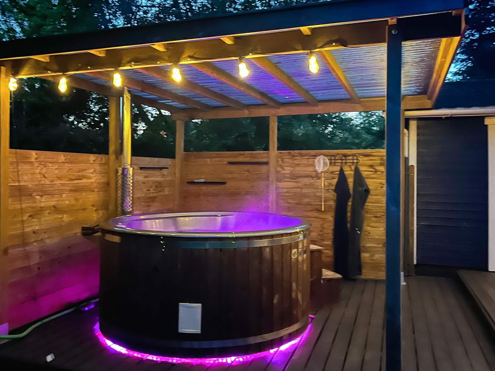 Vrijstaand vakantiehuis met houtgestookte whirlpool op 630m van het strand in Gedser - foto 20