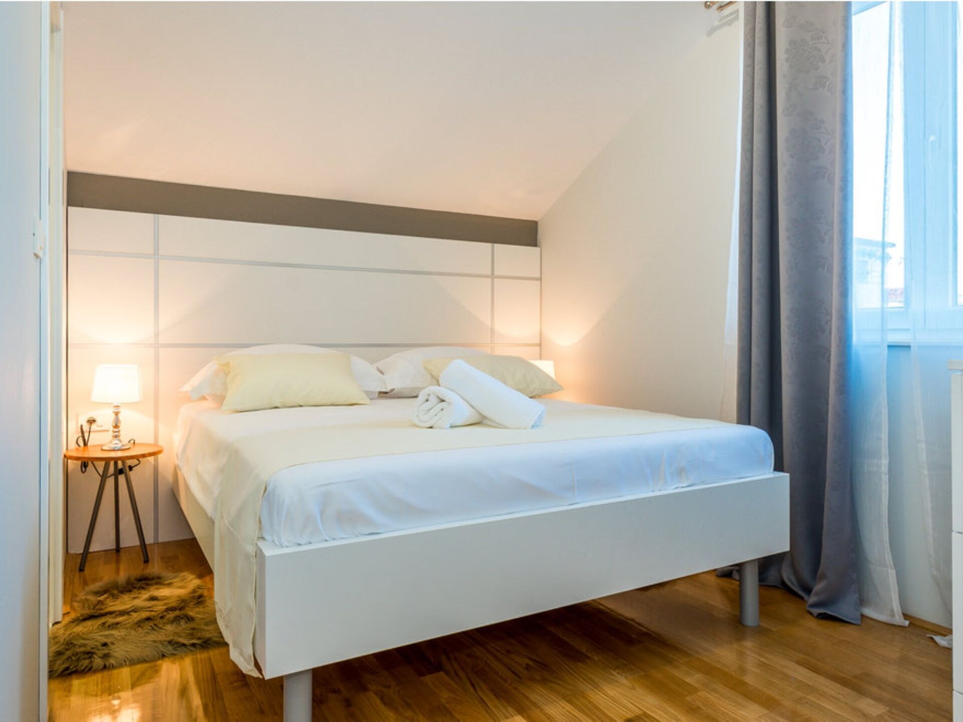 Ruime villa in Drniš voor 10 personen met 5 slaapkamers - foto 7