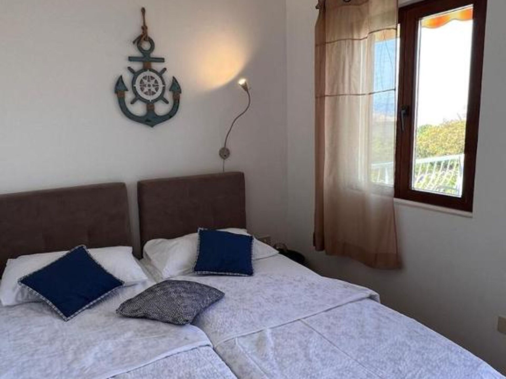 Appartement aan zee in Klenovica met uitzicht, vlakbij het strand - foto 5