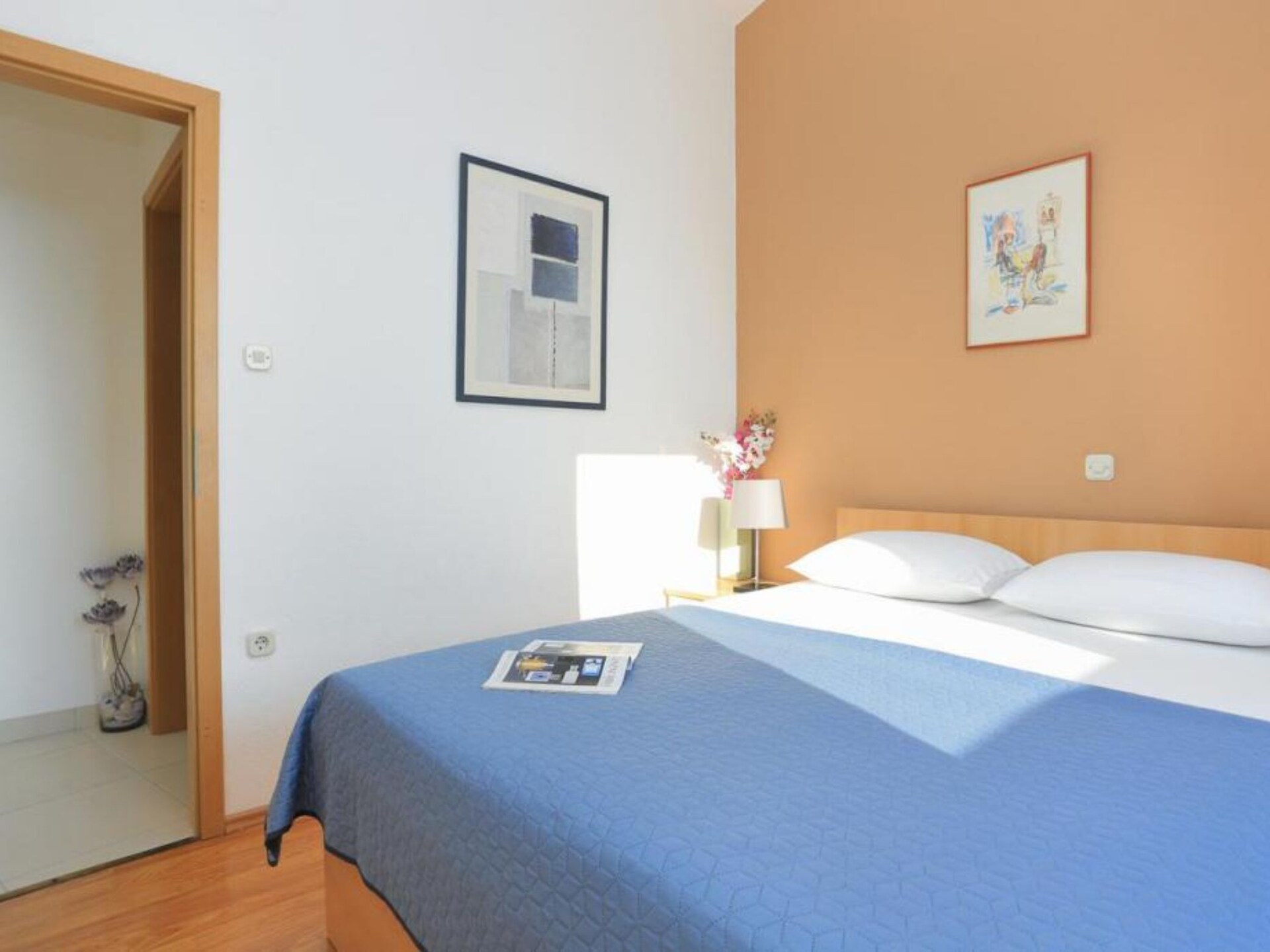 Aan het strand: Ruim appartement met zeezicht in Podgora - foto 9