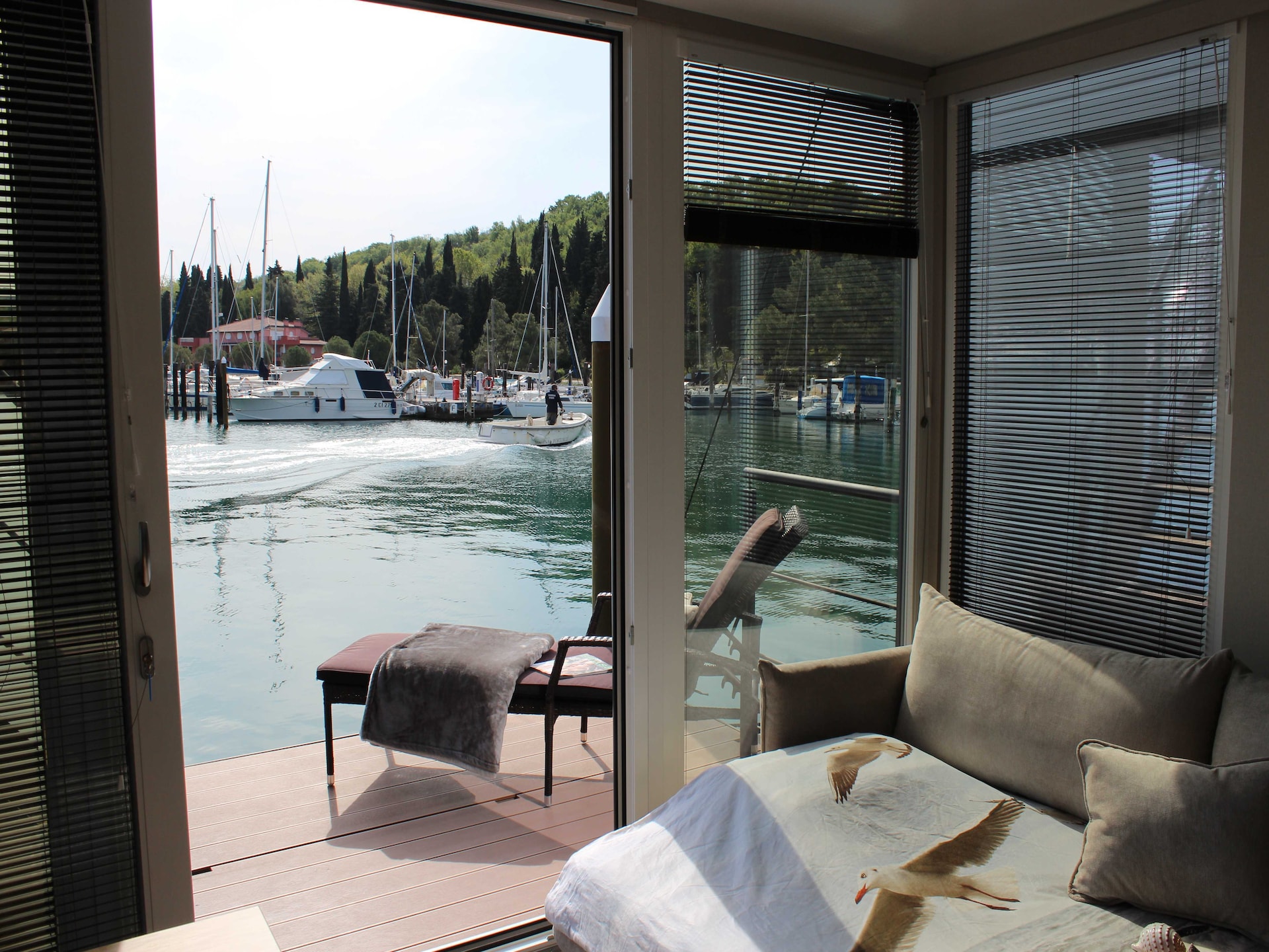 Aan het strand: Uniek drijvend appartement in Portorož - foto 3