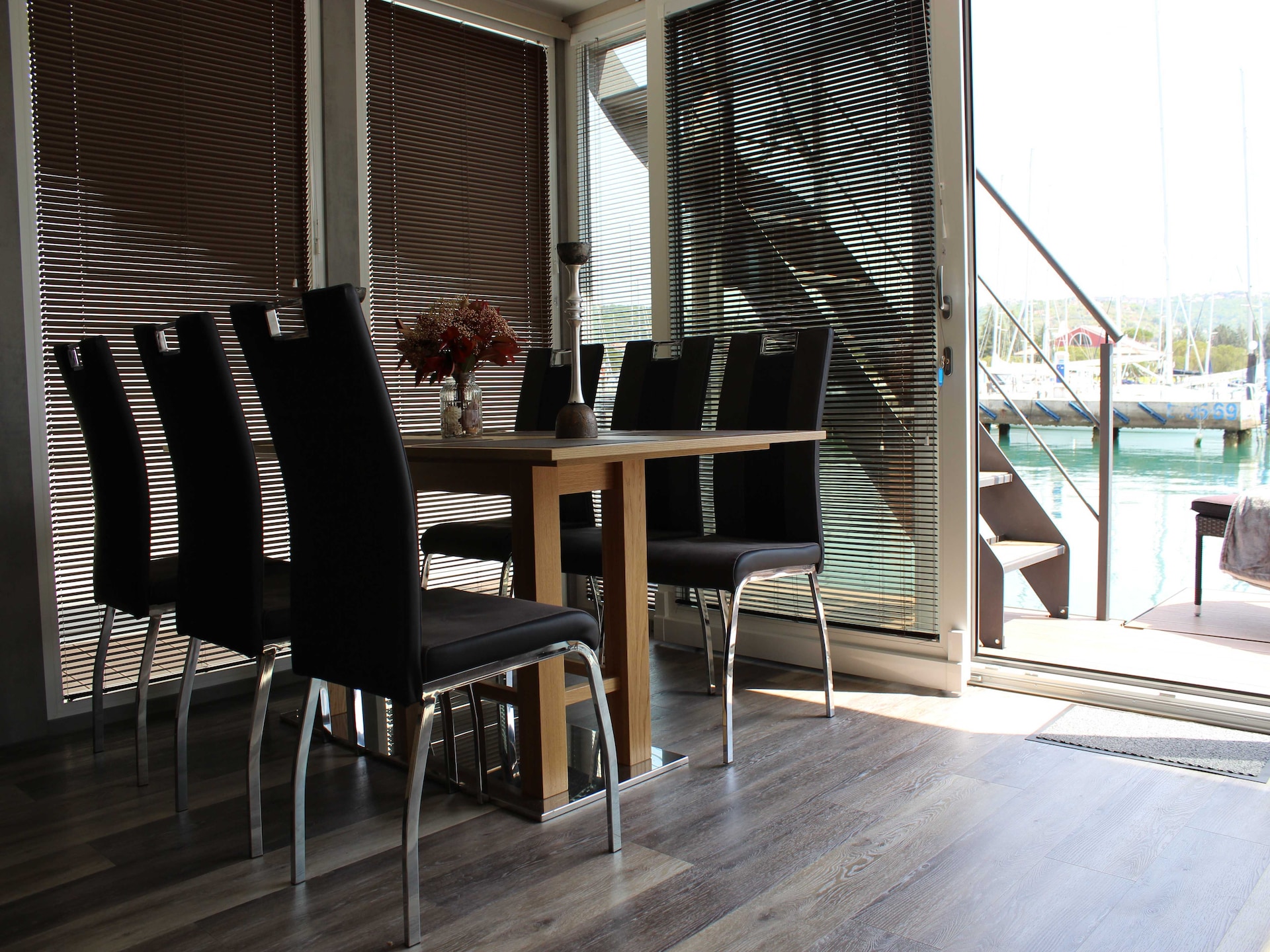 Aan het strand: Uniek drijvend appartement in Portorož - foto 5