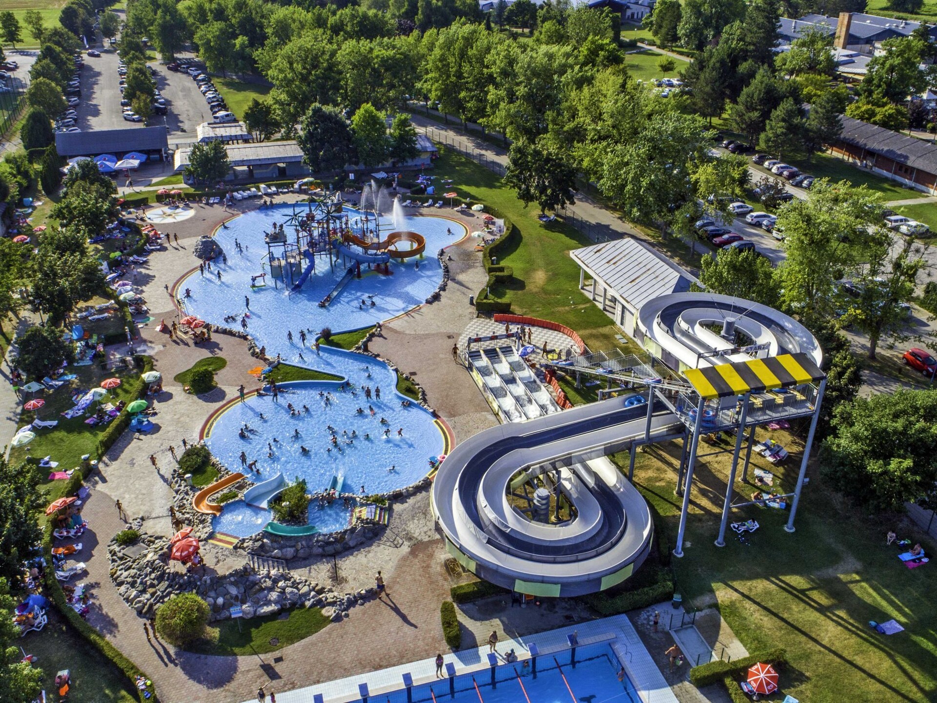 Aan het meer: Ruime stacaravan voor 7 personen in Čatež ob Savi - foto 16