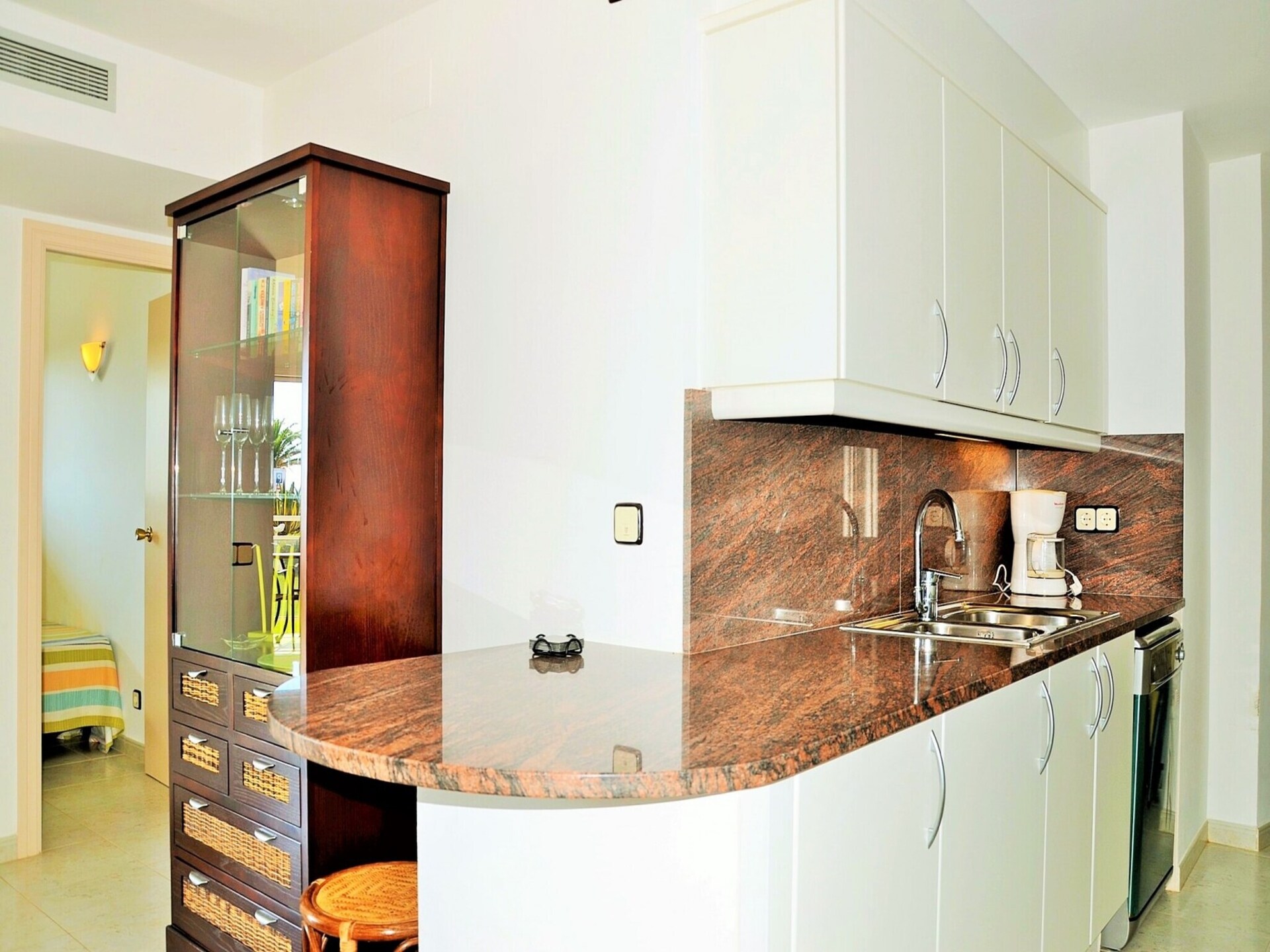 Centraal gelegen appartement aan het strand in Estartit - foto 4