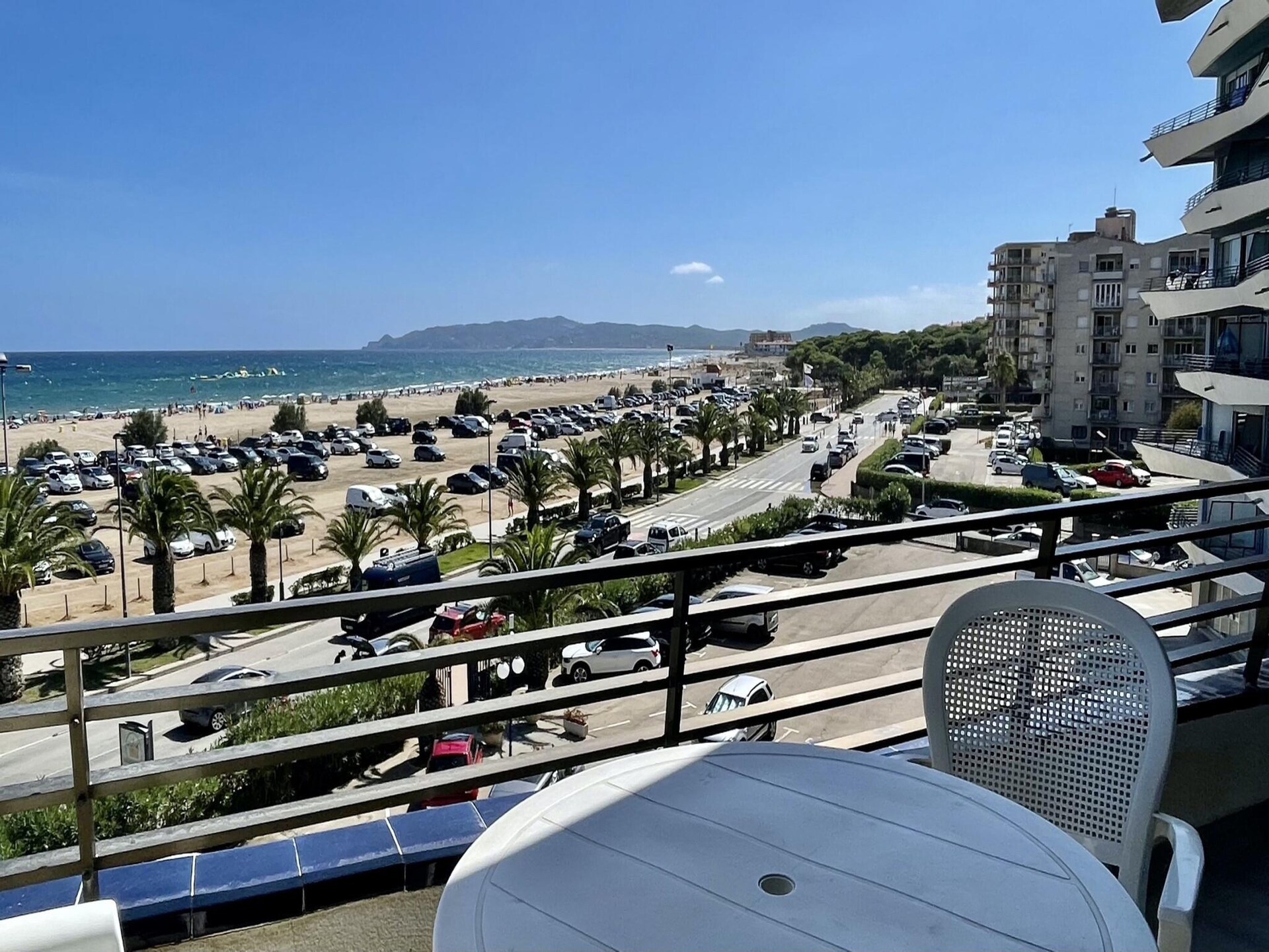 Appartement aan het strand in het centrum van Estartit - foto 13