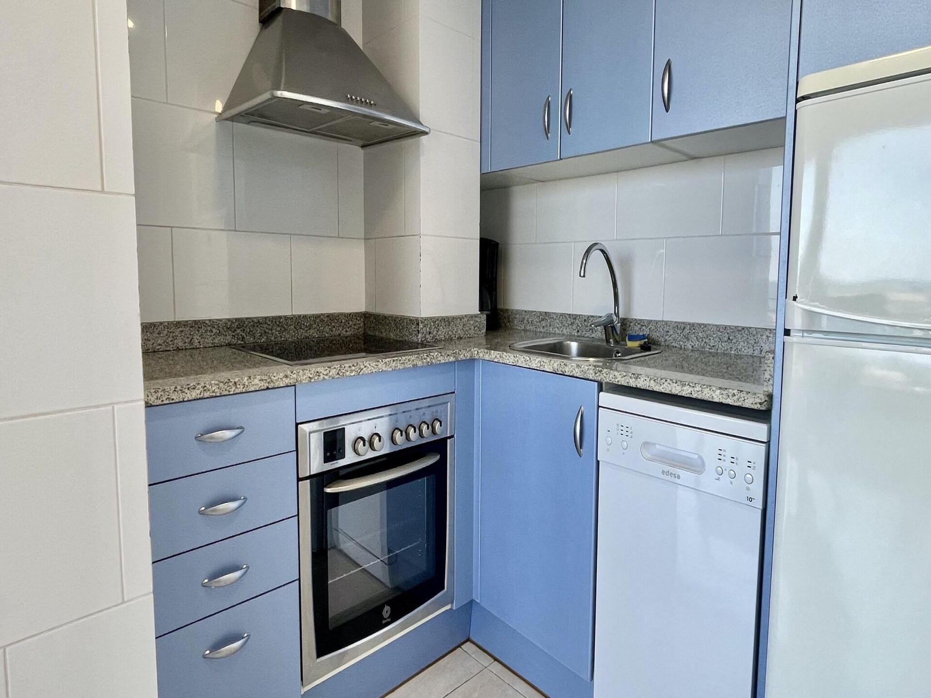 Appartement aan het strand in het centrum van Estartit - foto 9