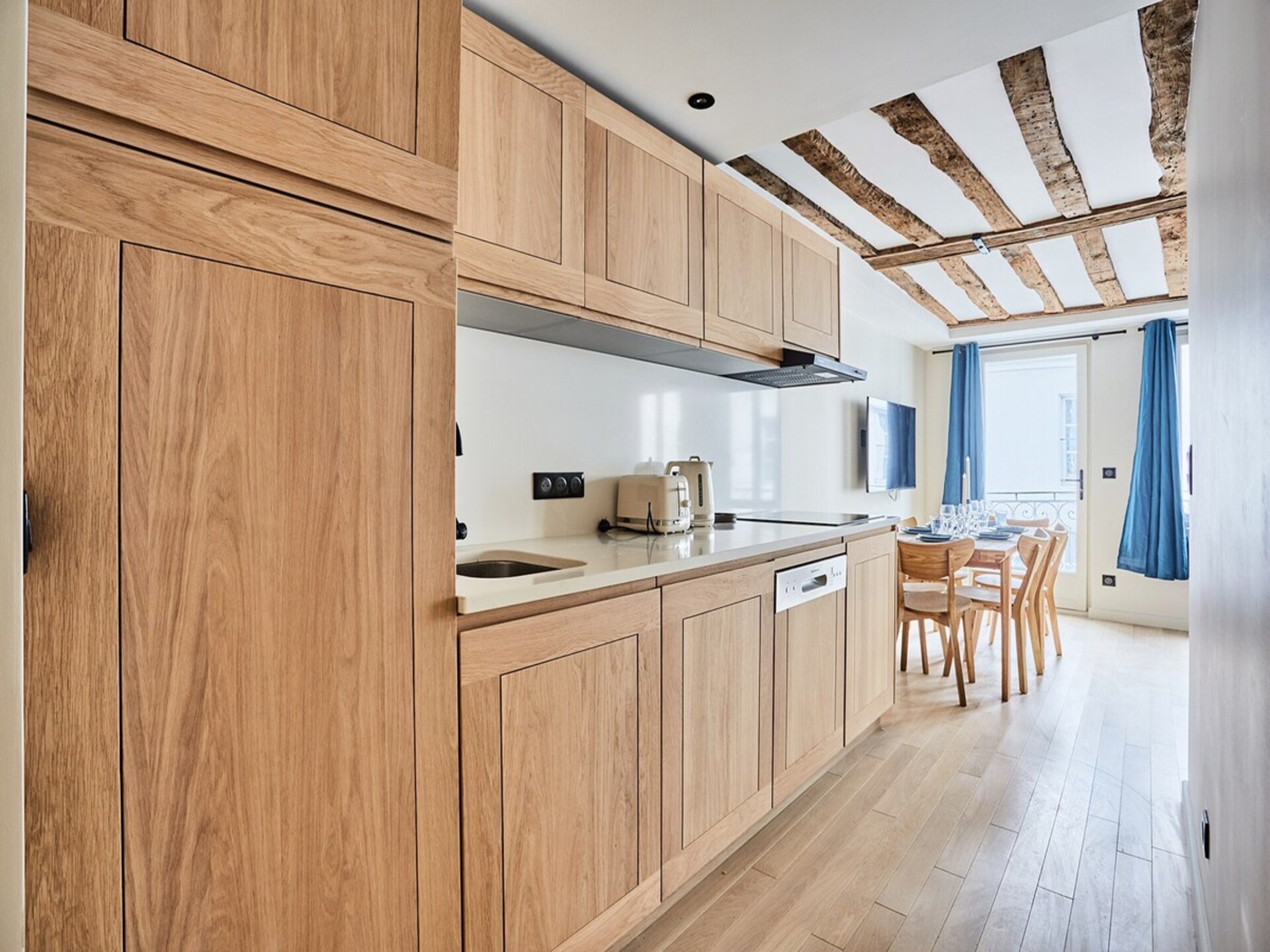 Licht appartement in hartje Parijs, vlakbij Place de la Bourse - foto 3