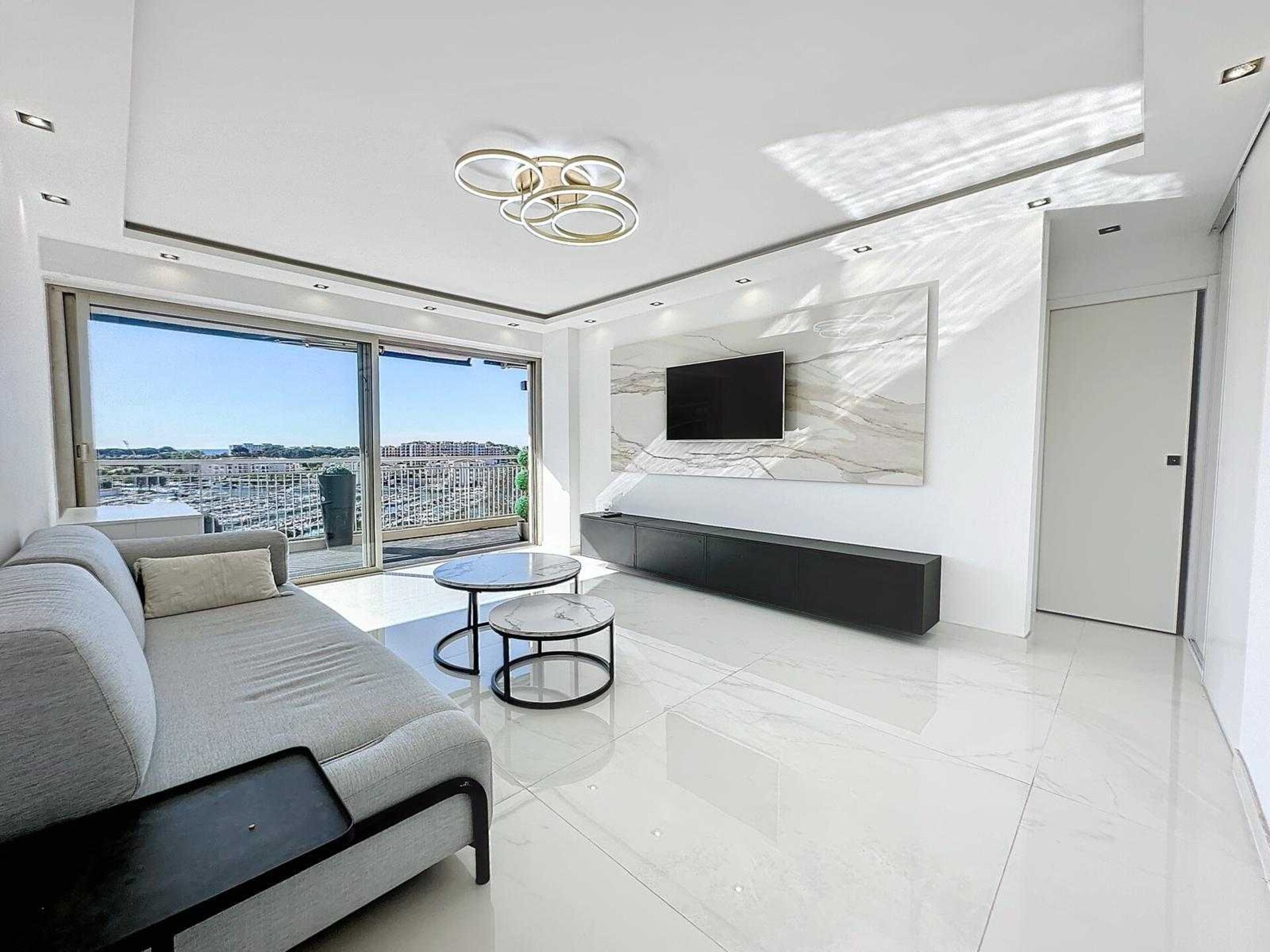 Modern appartement voor 2 personen in Mandelieu-la-Napoule - foto 9