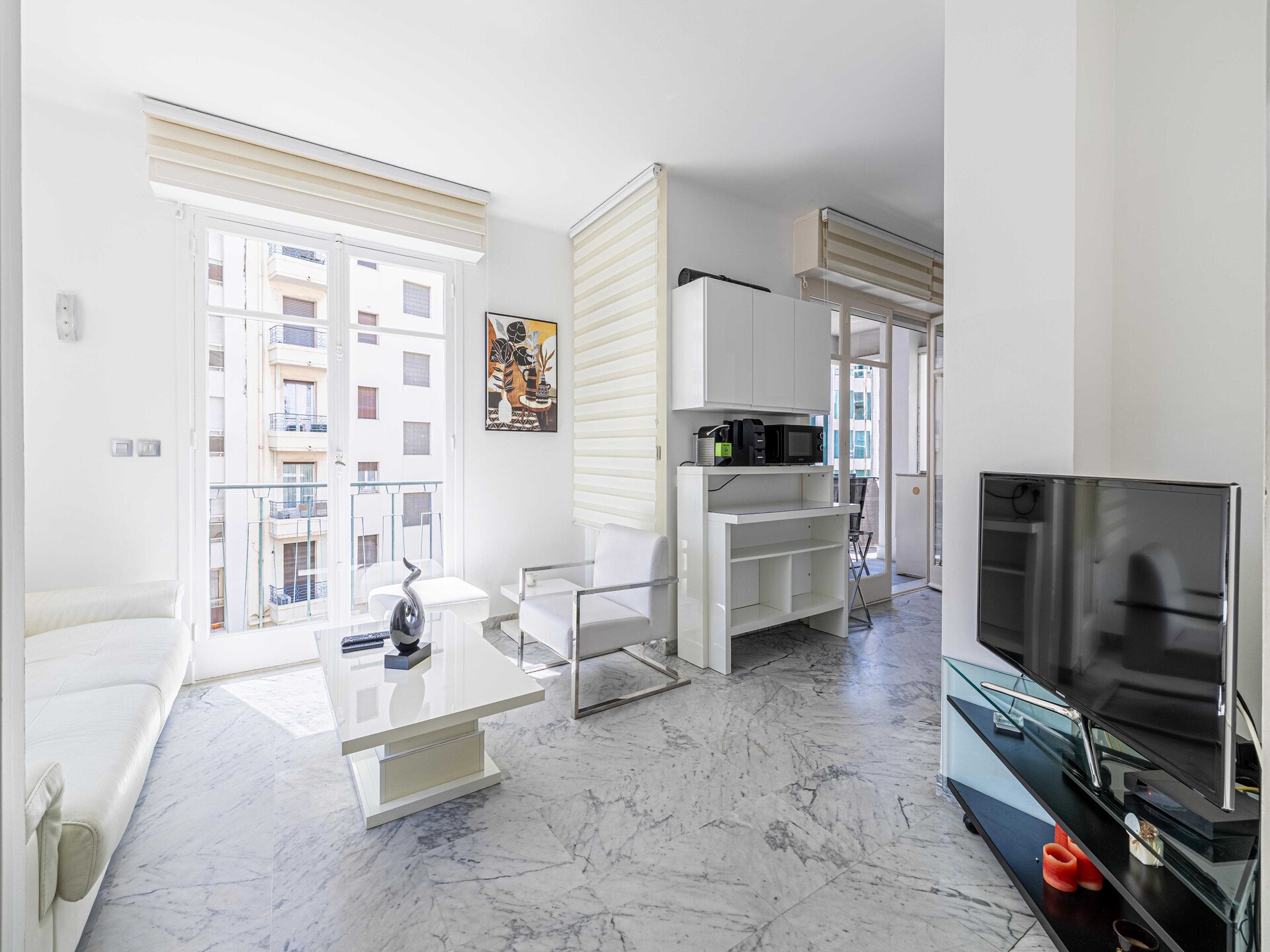 Licht appartement op steenworp van de Croisette in Cannes voor 6 personen - foto 7