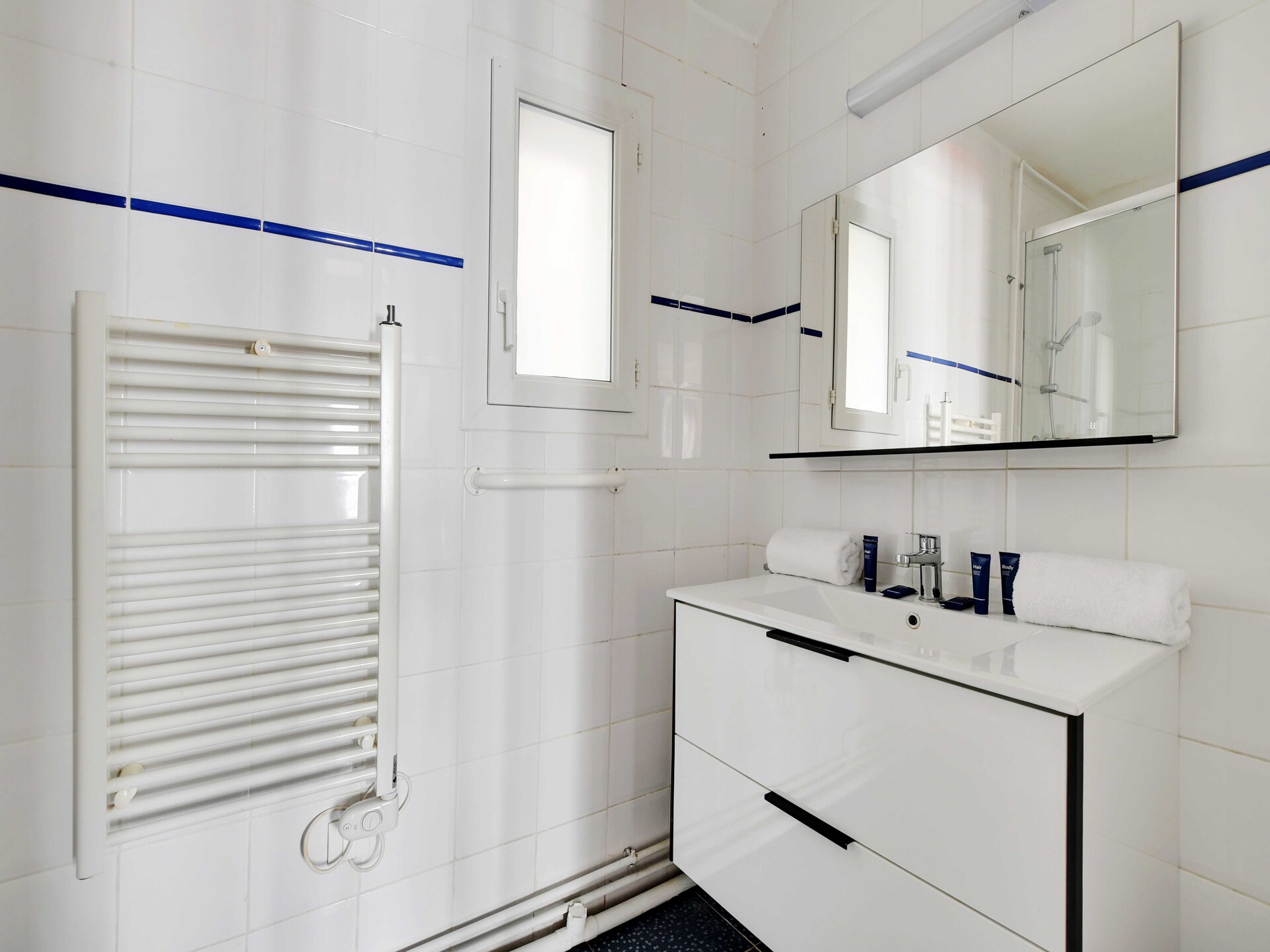 Licht appartement 4p bij Père Lachaise, Parijs 20e - foto 14