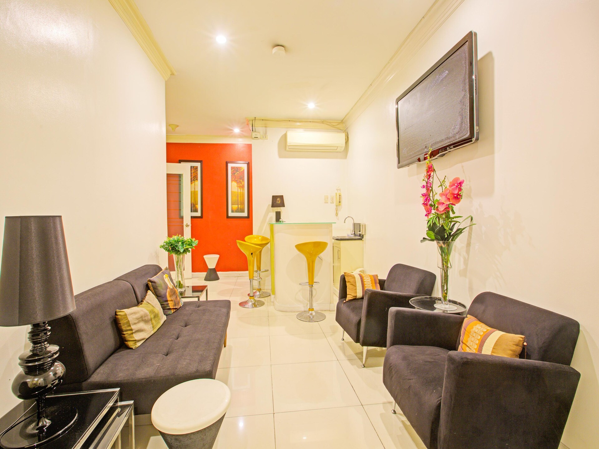 Budgetvriendelijk vakantiehuis met gezellige sfeer in Makati City - foto 14