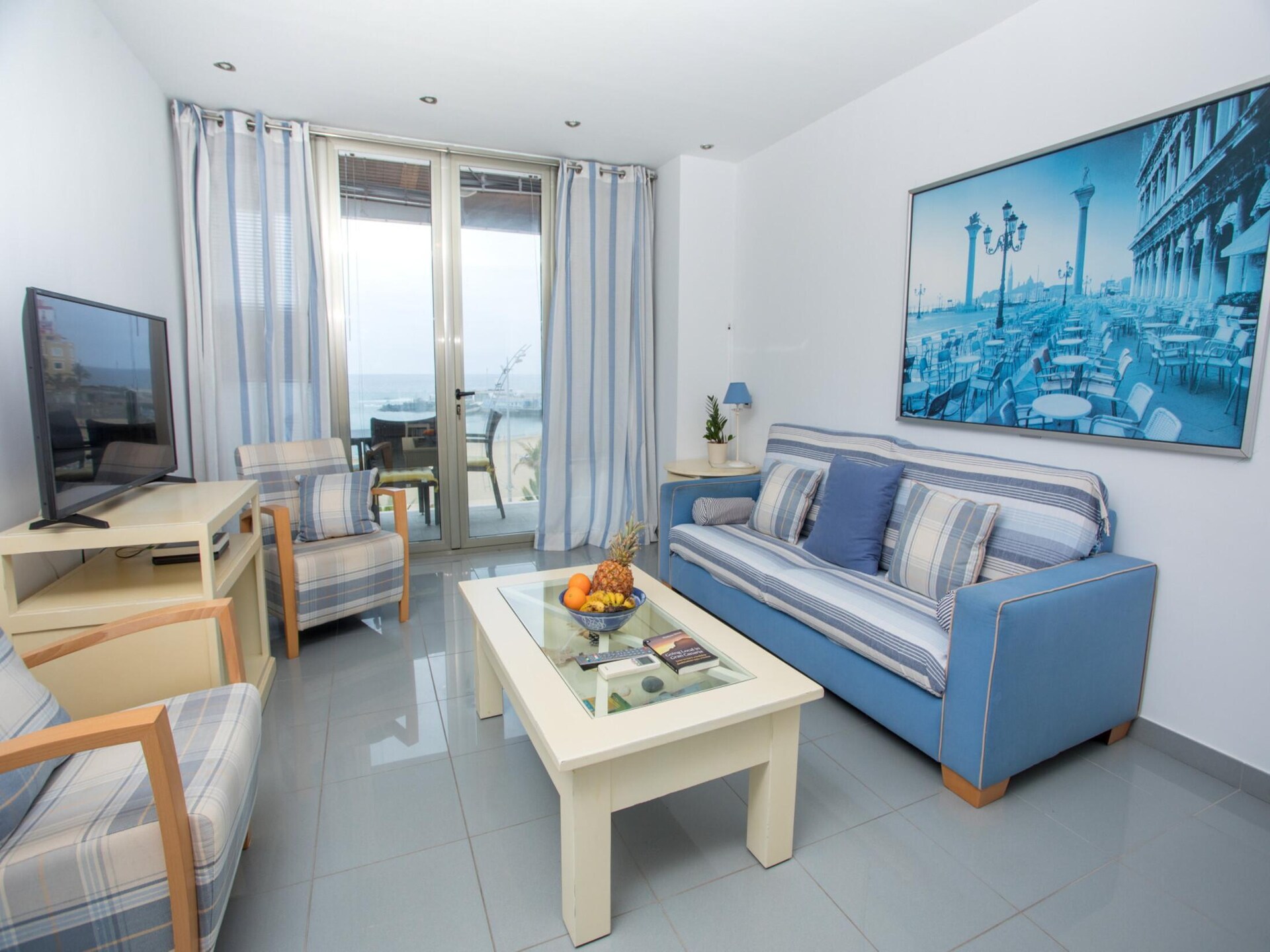 Great balcony over blue sea By CanariasGetaway - foto 1
