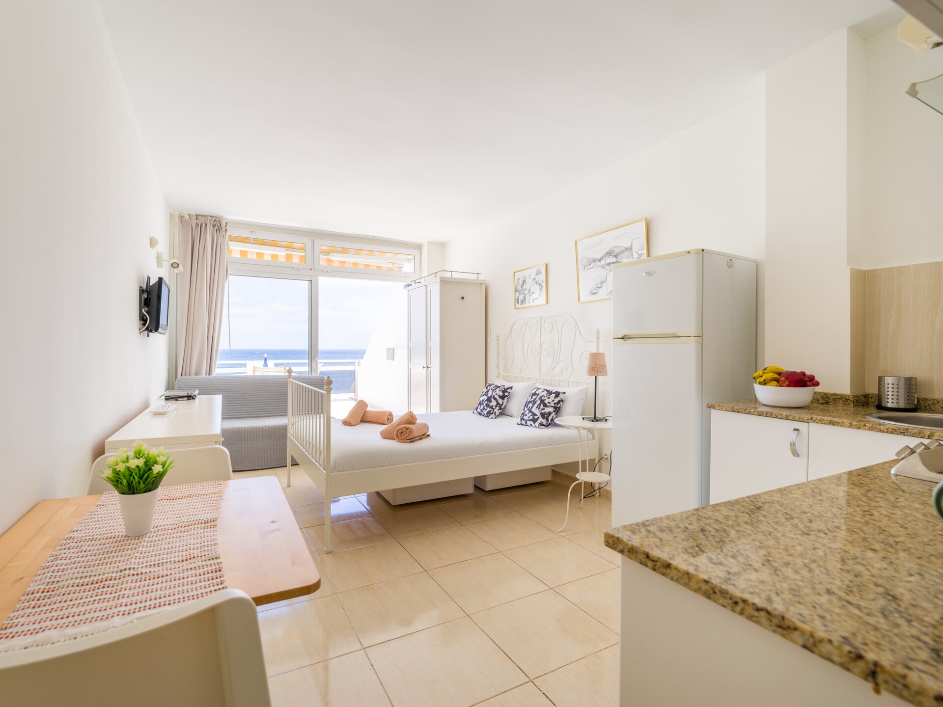 Marsin P 303: romantisch strandhuis met zeezicht op Las Canteras - foto 12