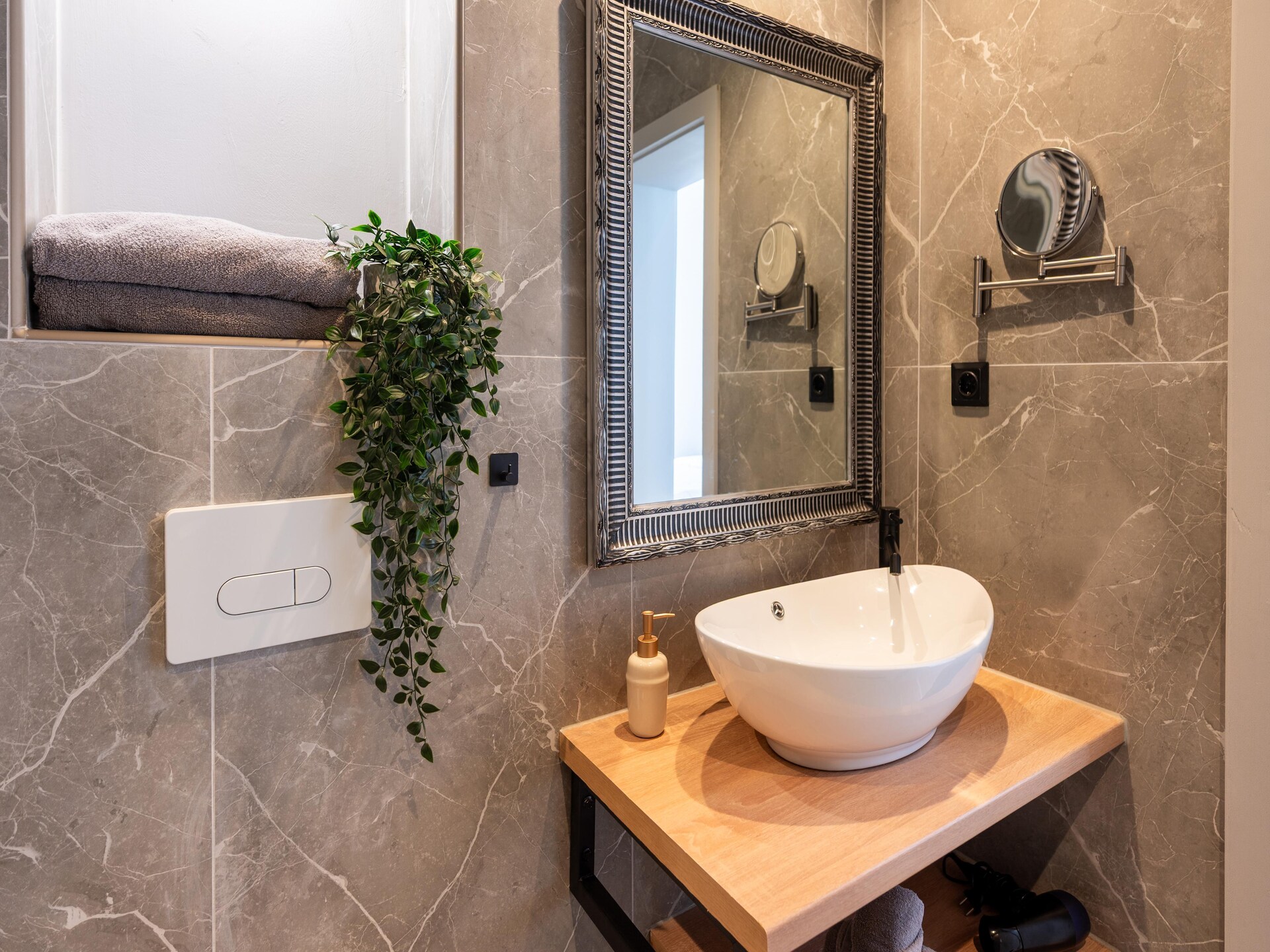 Designstudio aan de Moezel: bos, rivier en Koblenz om de hoek - foto 17