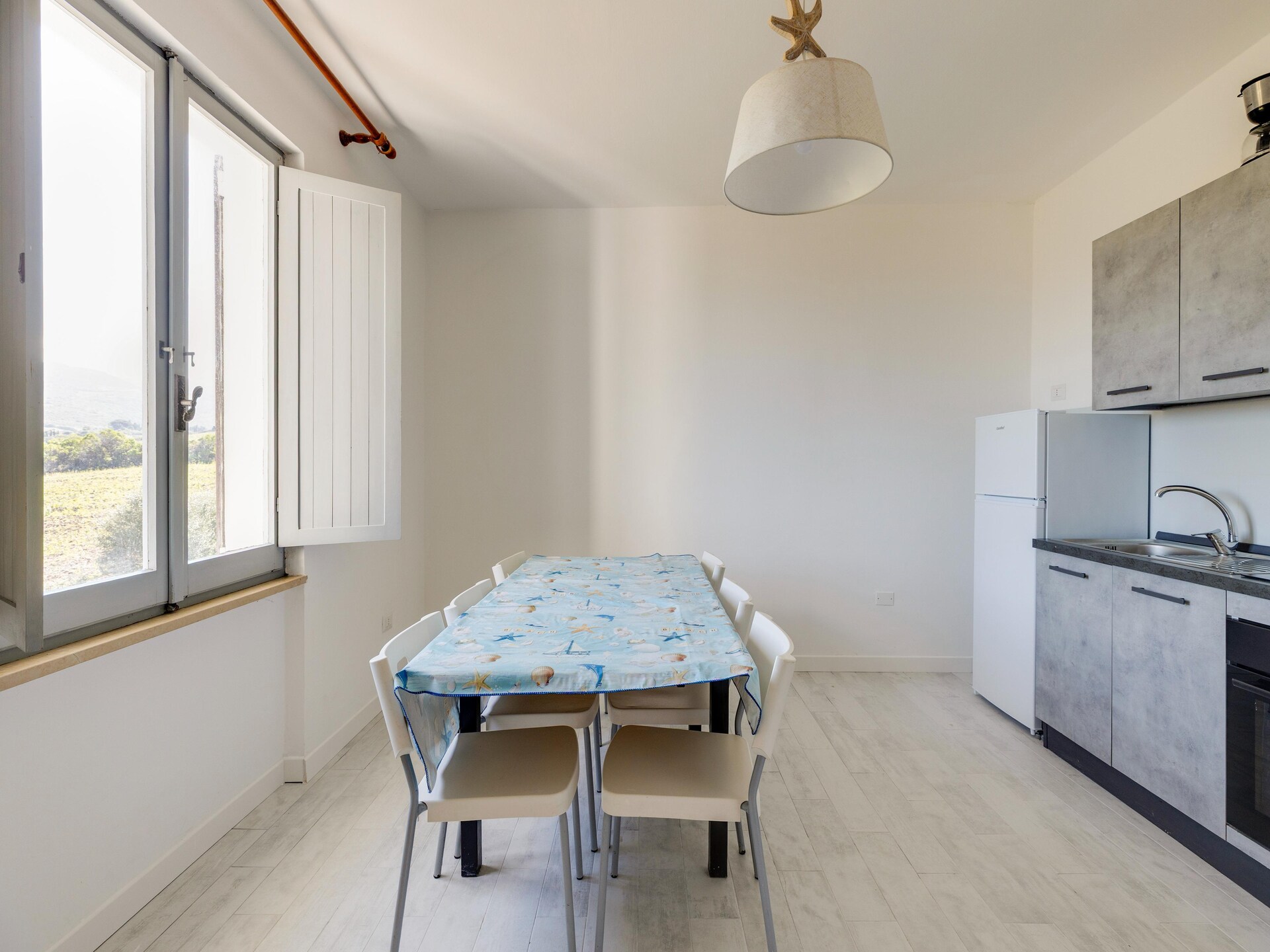 Op 350 m van het strand: ruim vakantiehuis voor 12 personen in Castelsardo - foto 6