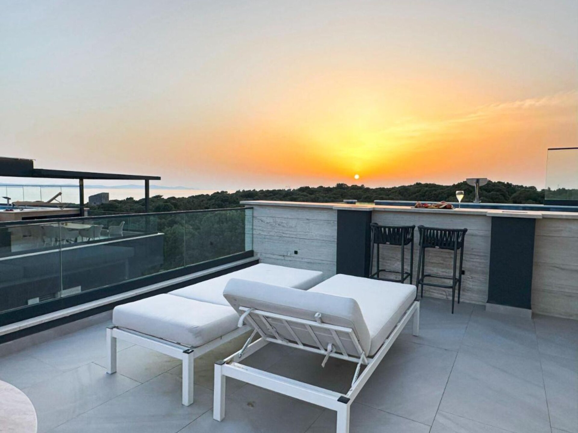 Skyview Penthouse met infinity pool direct aan de Adriatische Zee in Kožino - foto 32