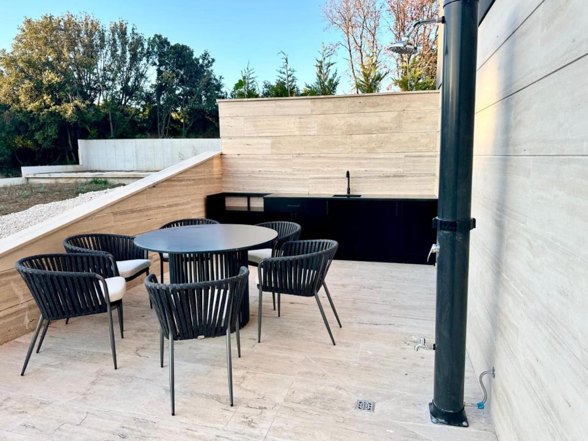 Aan het strand: Luxe appartement met privézwembad in Kozino - foto 28