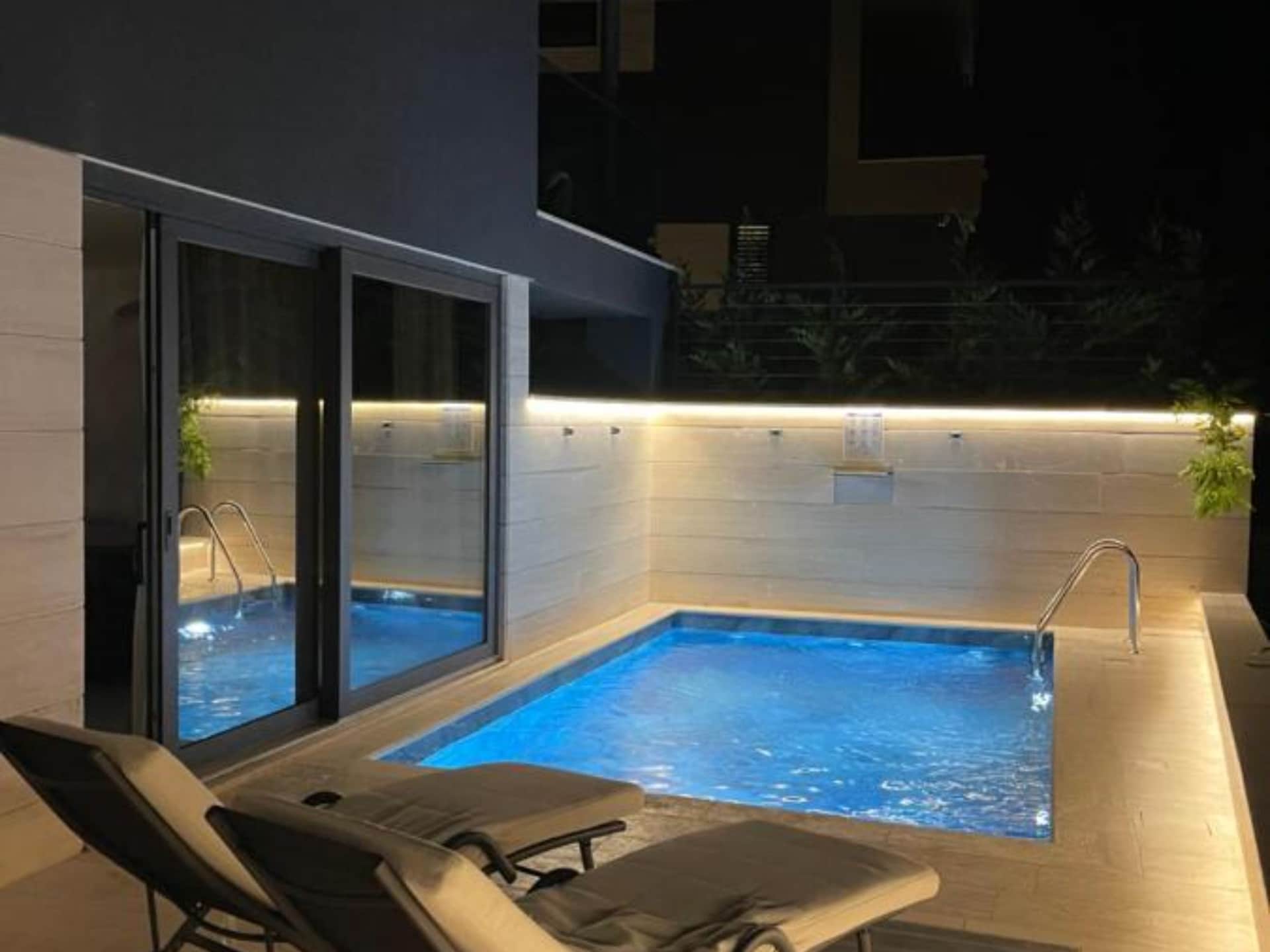 Aan het strand: Luxe appartement met privézwembad in Kozino - foto 27