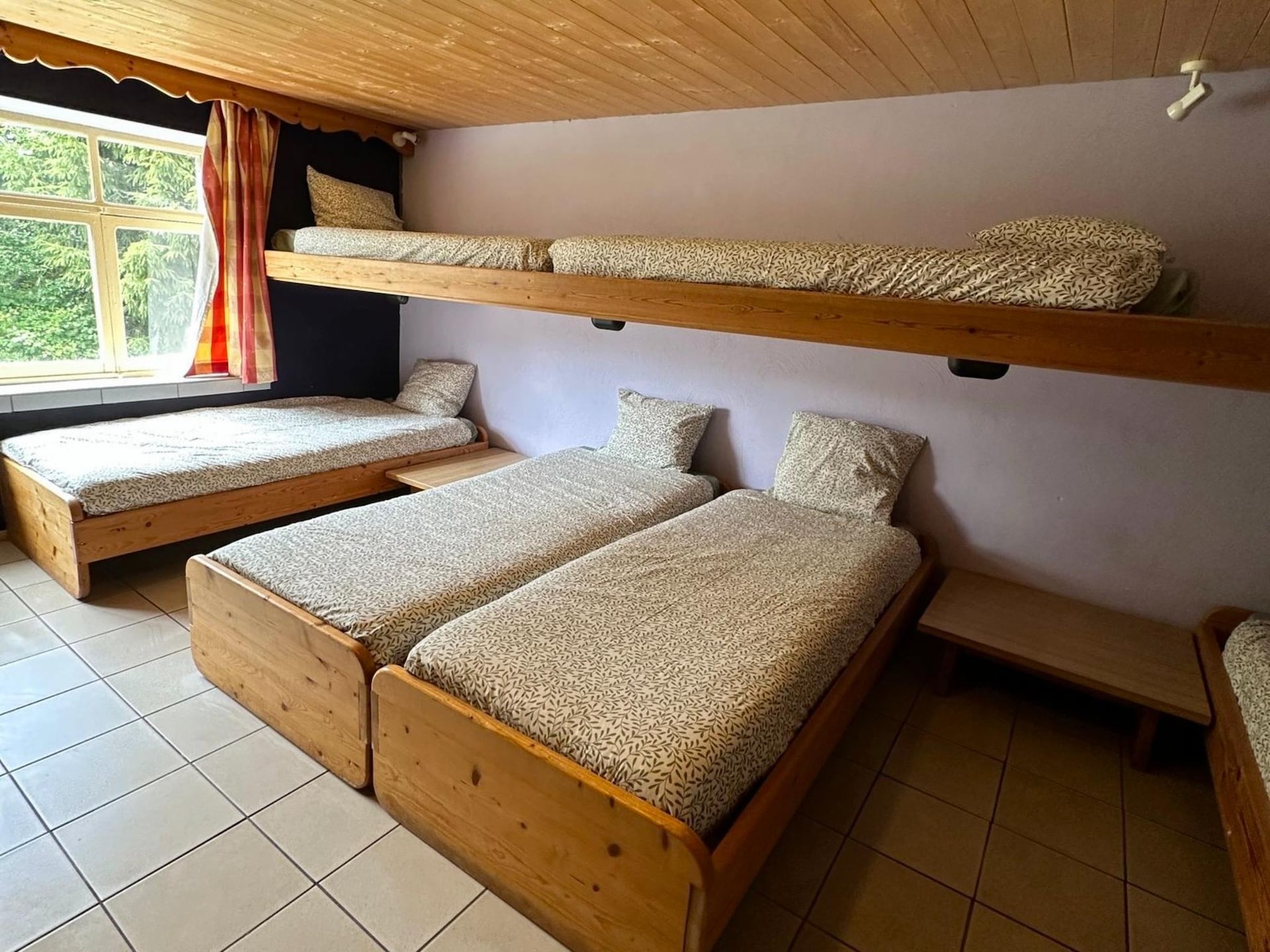 Groepsaccommodatie voor 29 personen met sauna in de Ardennen bij La Roche - foto 16