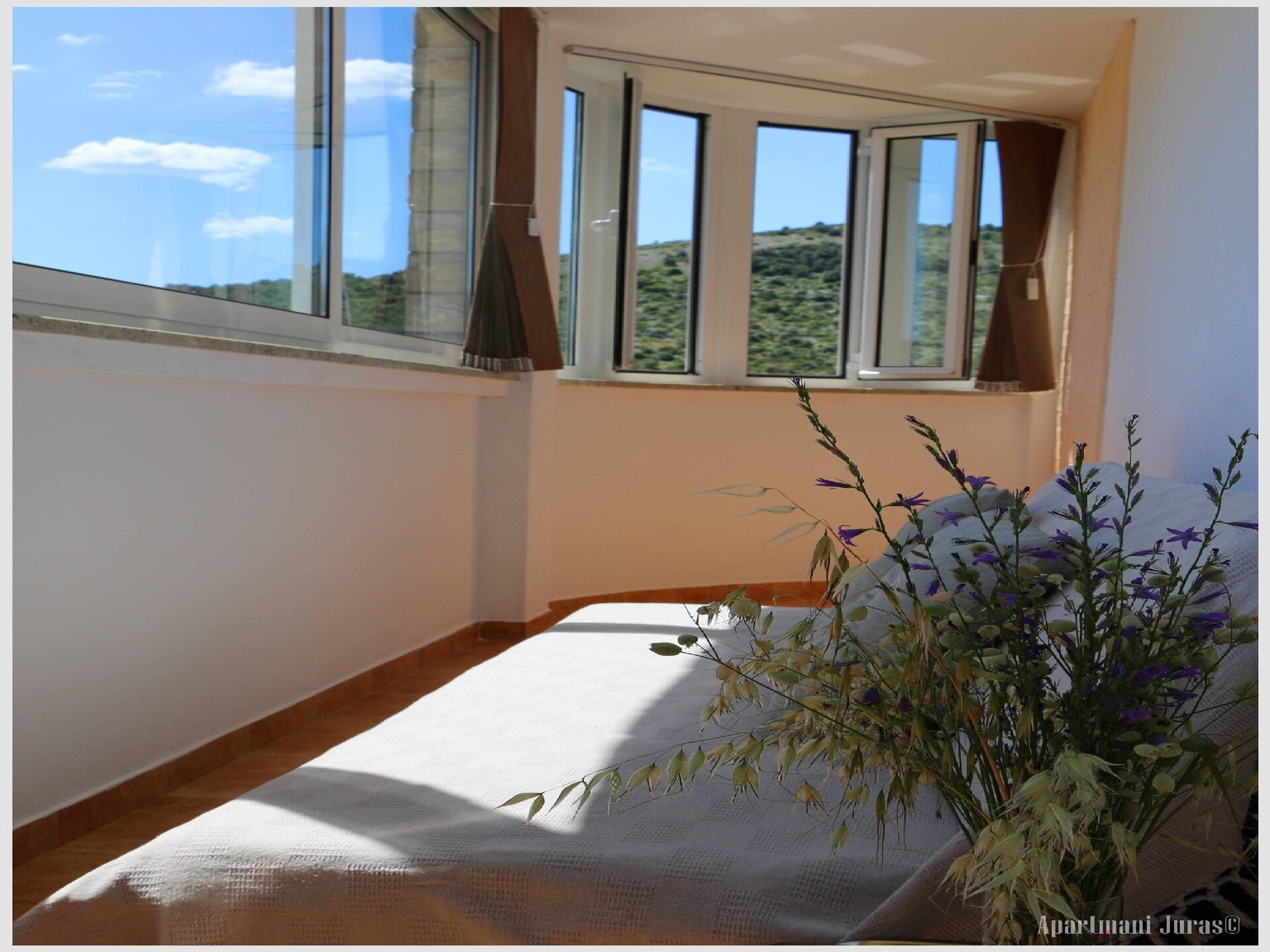 Studio met balkon en zijdelings zeezicht op 100m van het strand in Rogoznica - foto 7
