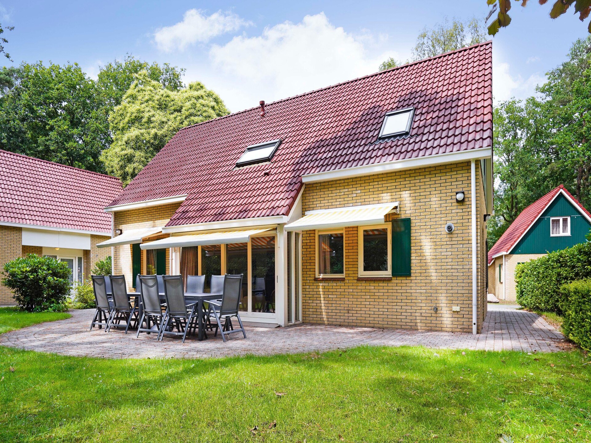 Ruime rolstoeltoegankelijke bungalow met sauna op vakantiepark in Noord-Brabant - foto 6