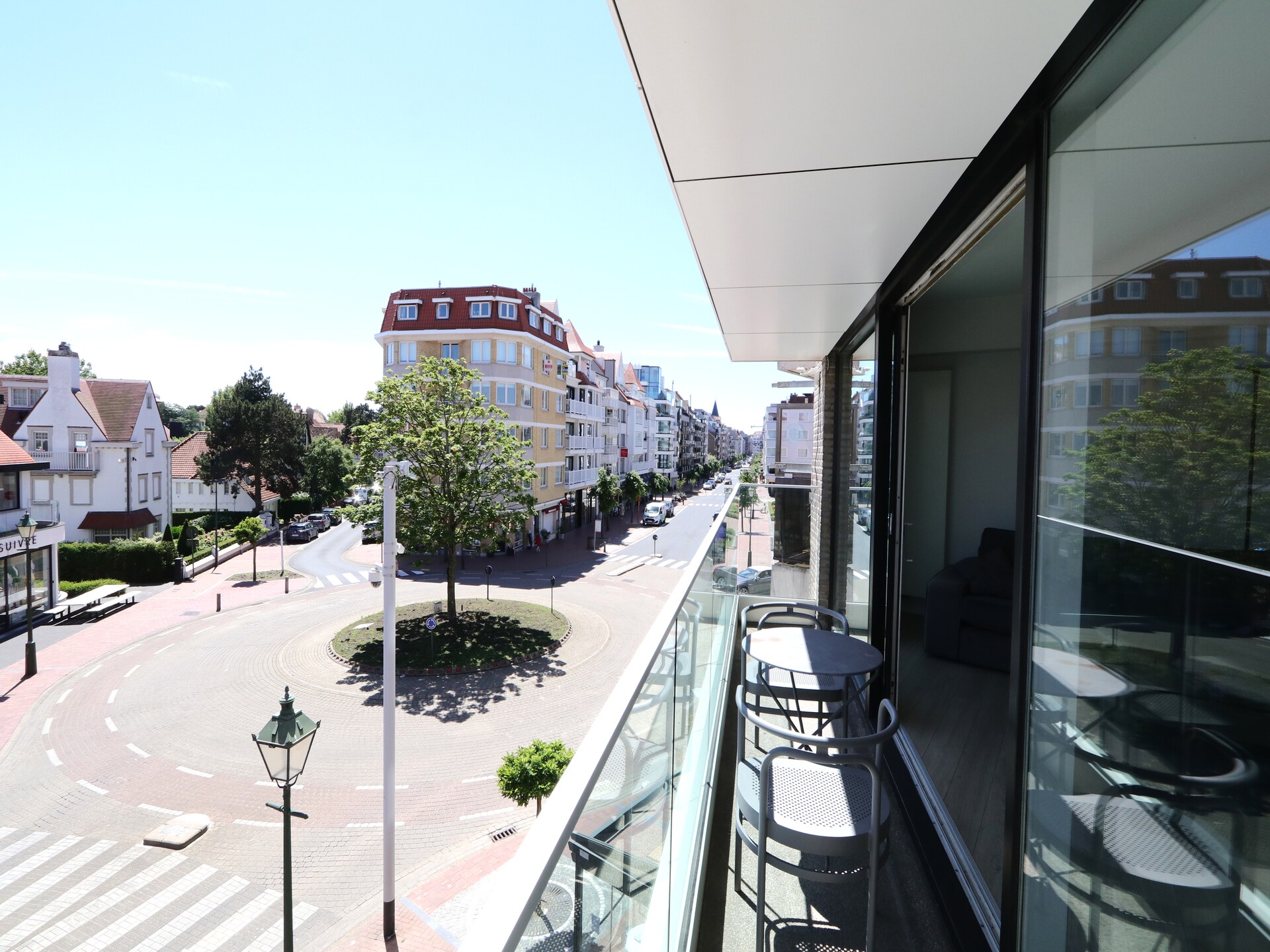Stijlvol appartement met uitzicht op Driehoeksplein in Knokke-Heist - foto 4