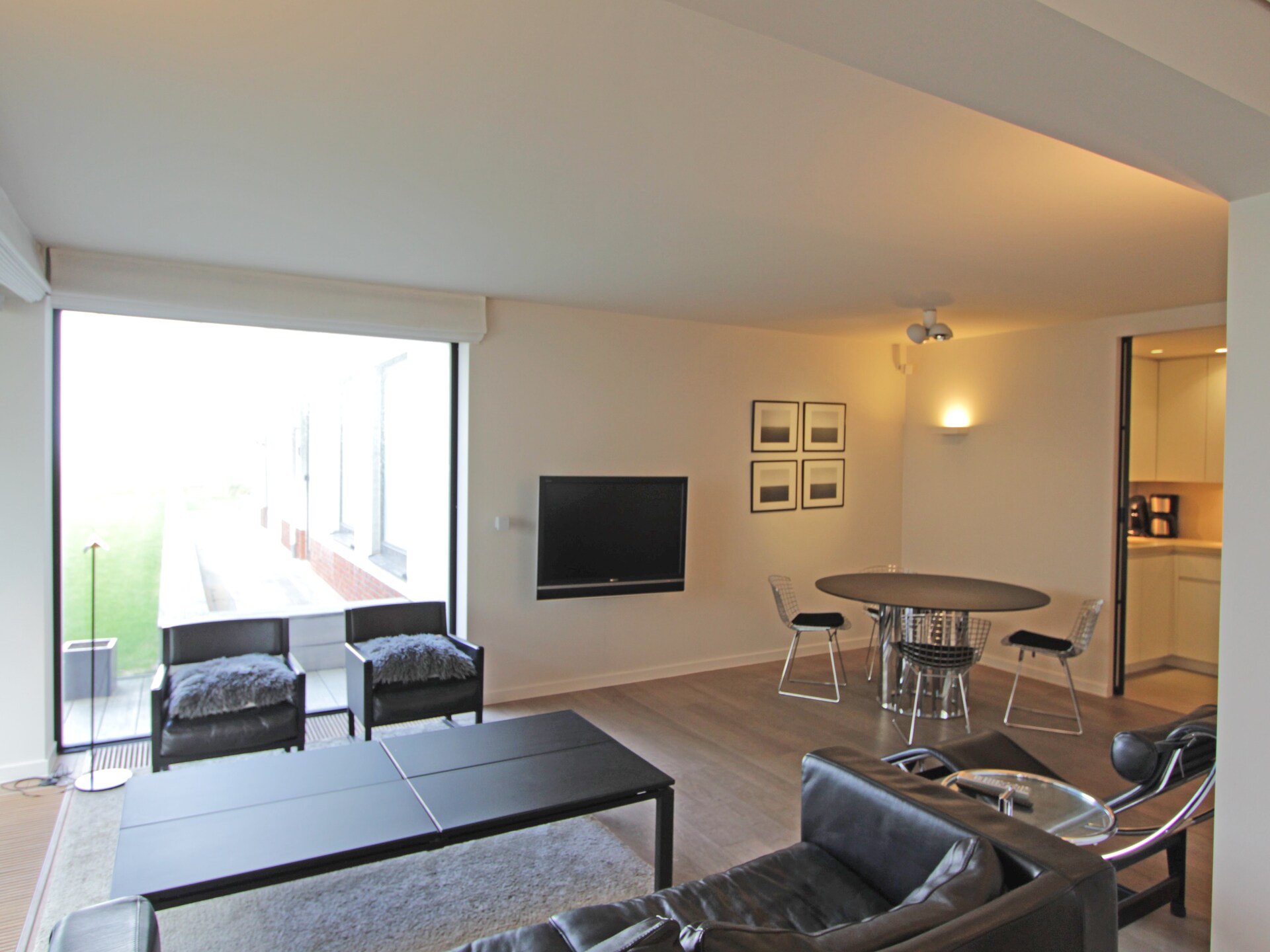 Stijlvol appartement op het Driehoeksplein in Knokke-Heist, vlakbij zee - foto 11