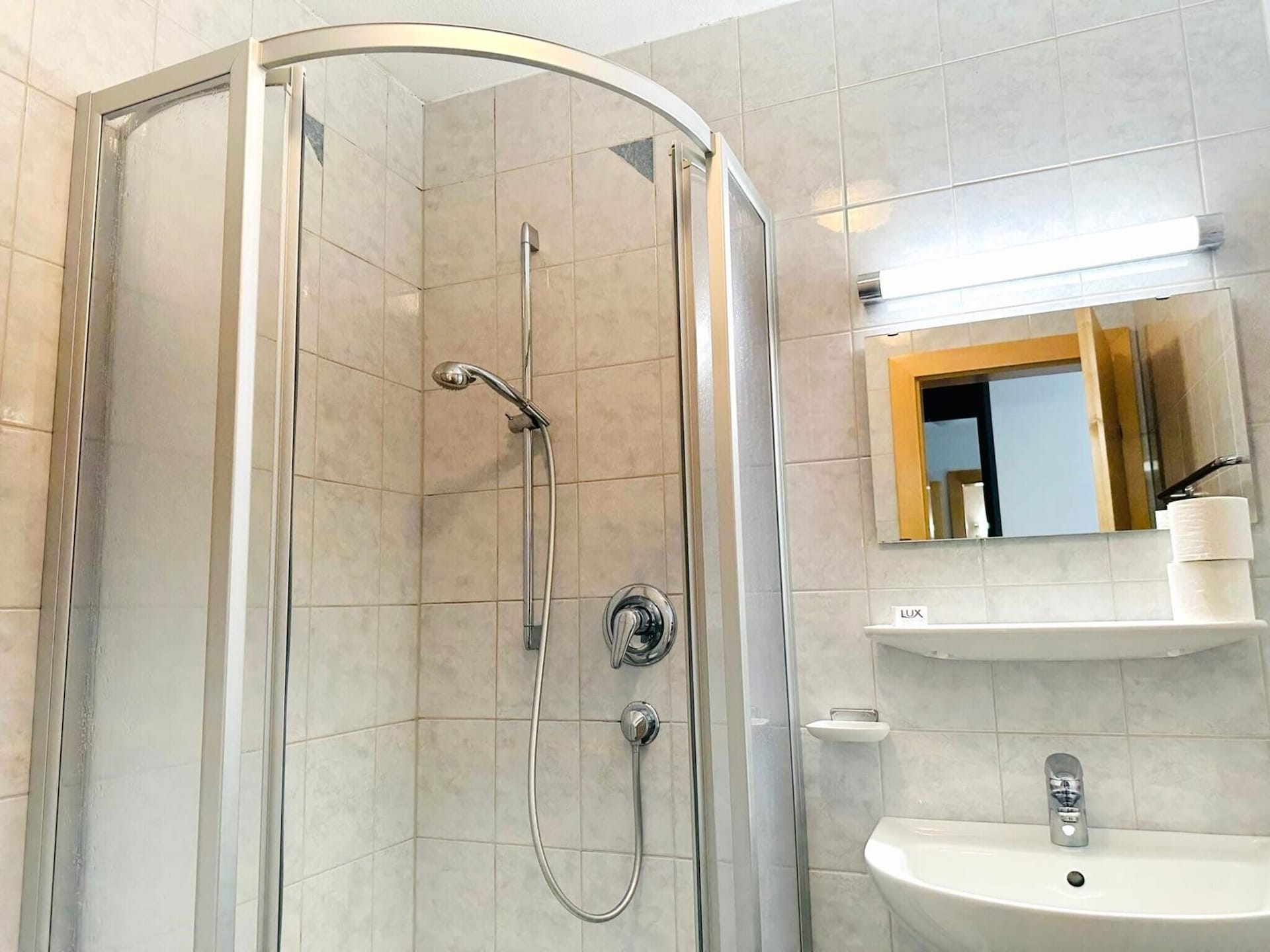 Ruim appartement voor 6 personen in Fügen, 300 meter van de skilift - foto 18