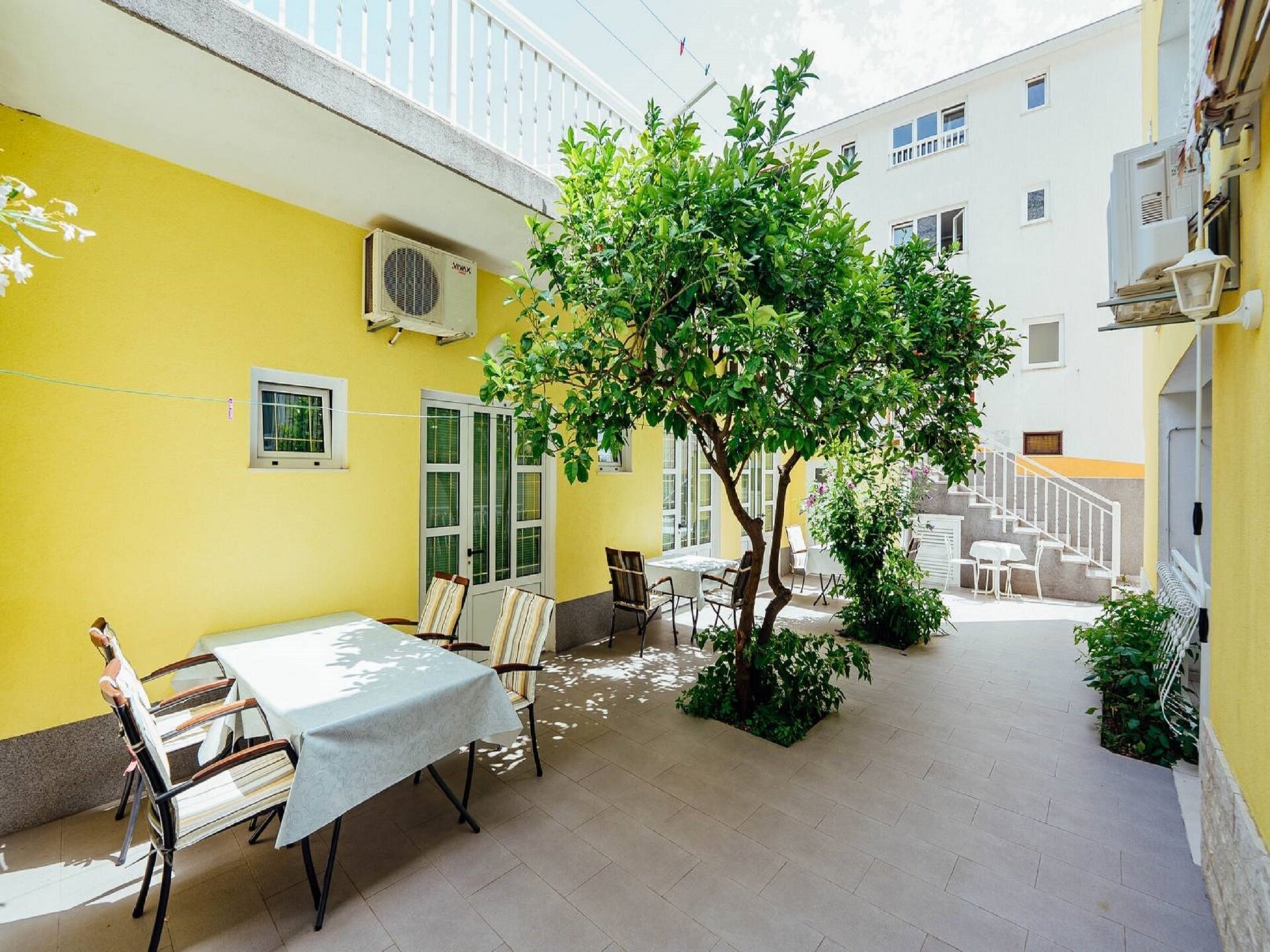 Op 500 m van het strand: Knus appartement in Baška Voda - foto 5
