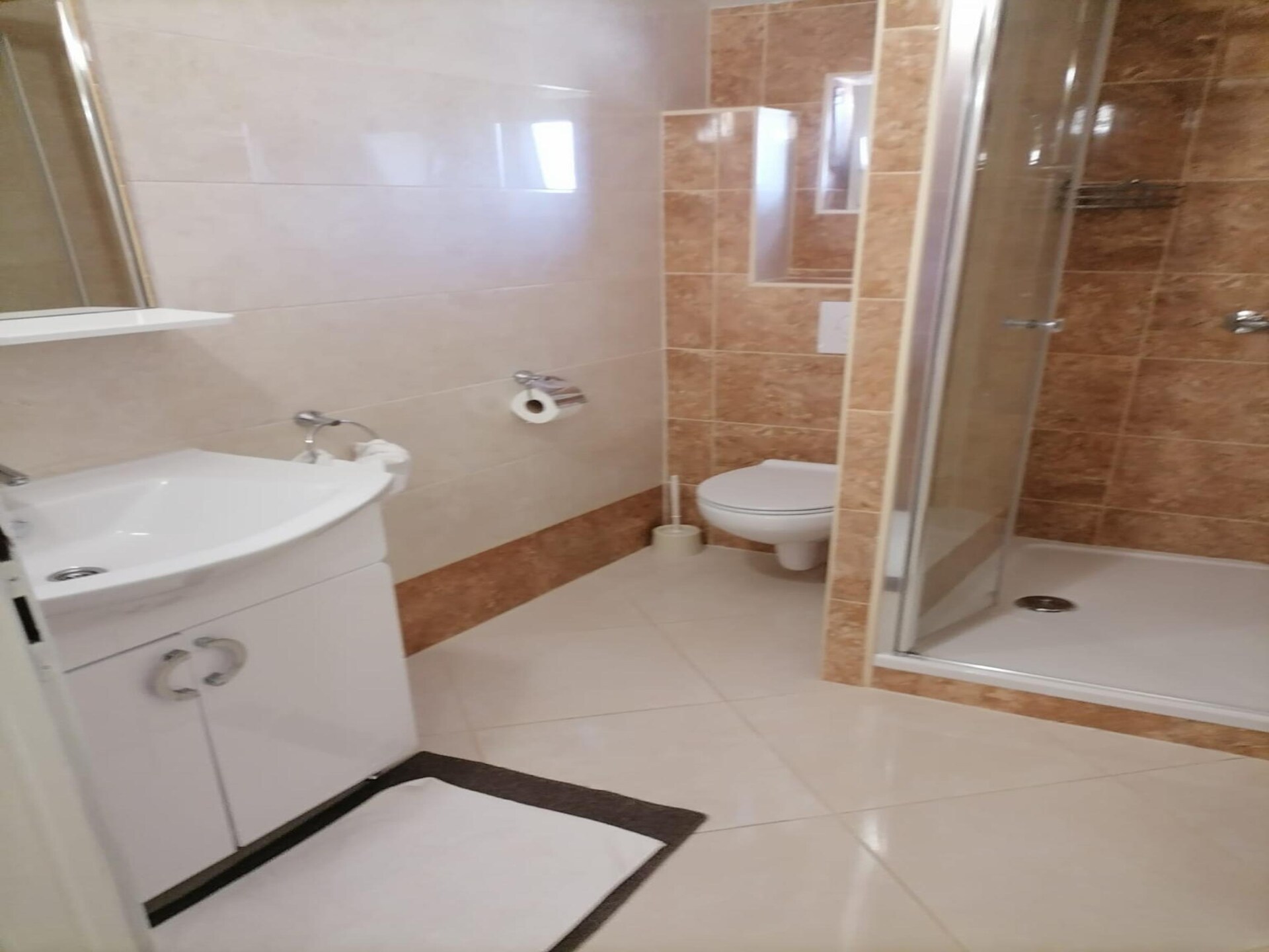 Aan het strand: Ruim appartement met zeezicht in Rogoznica - foto 5