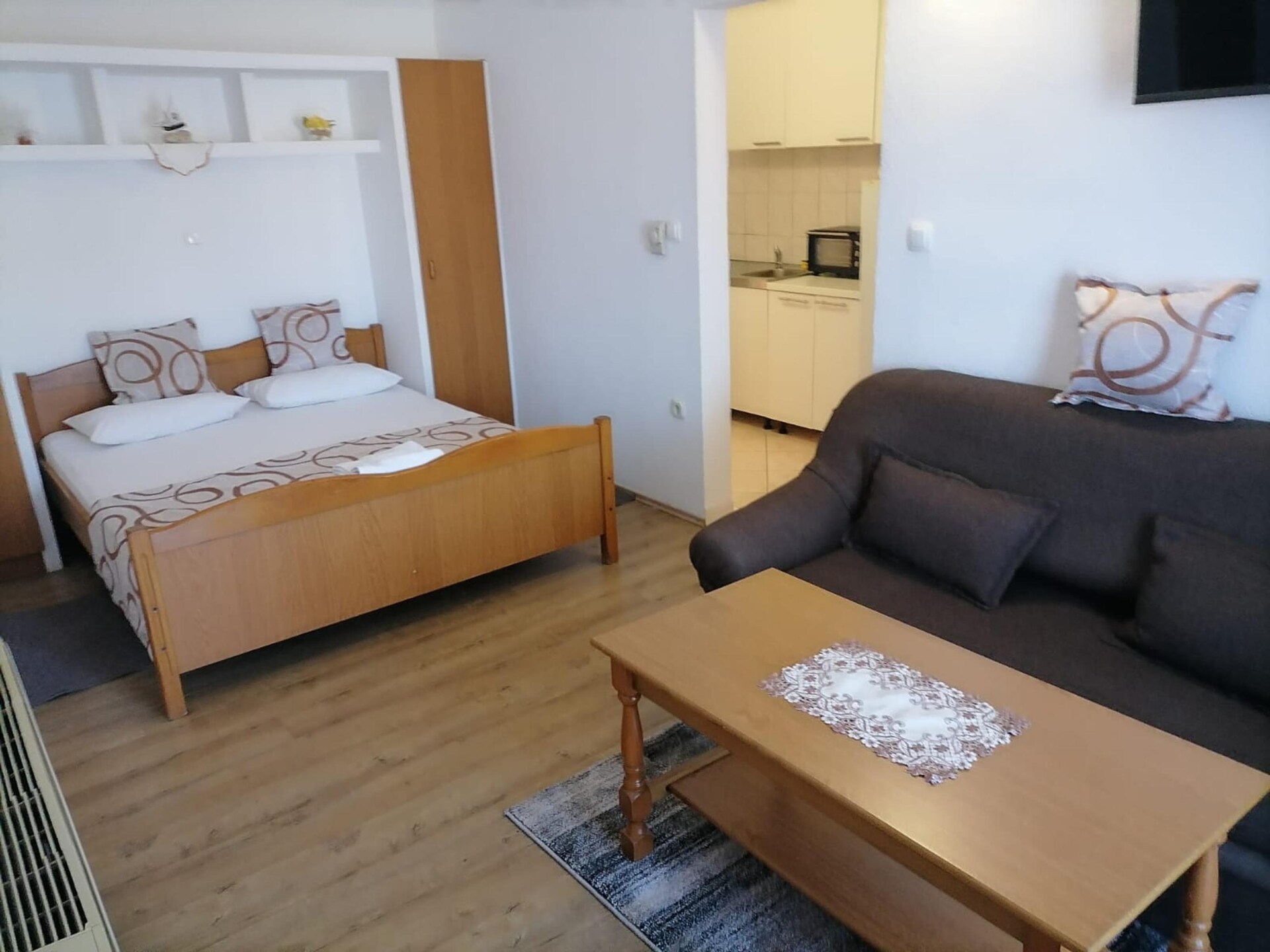 Aan het strand: Ruim appartement met zeezicht in Rogoznica - foto 1