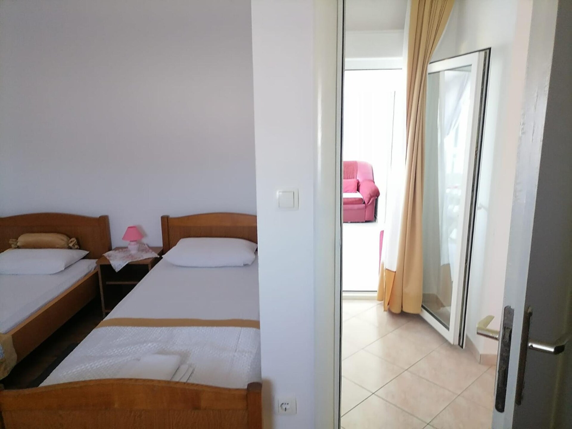 Rustiek appartement met zeezichtterras op 100 meter van het strand in Rogoznica - foto 2