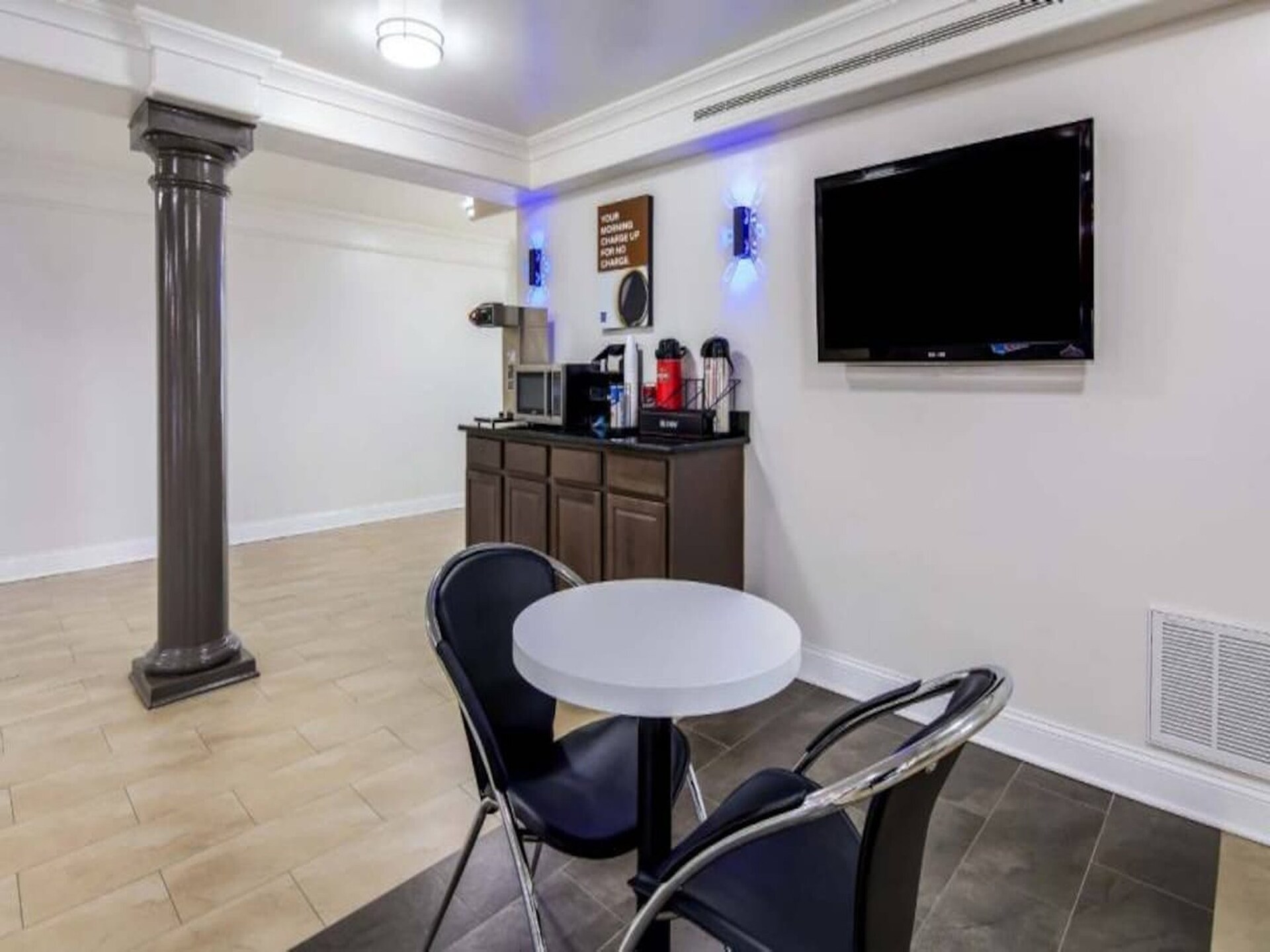 Comfortabel appartement in North Little Rock met zwembad en WiFi - foto 10