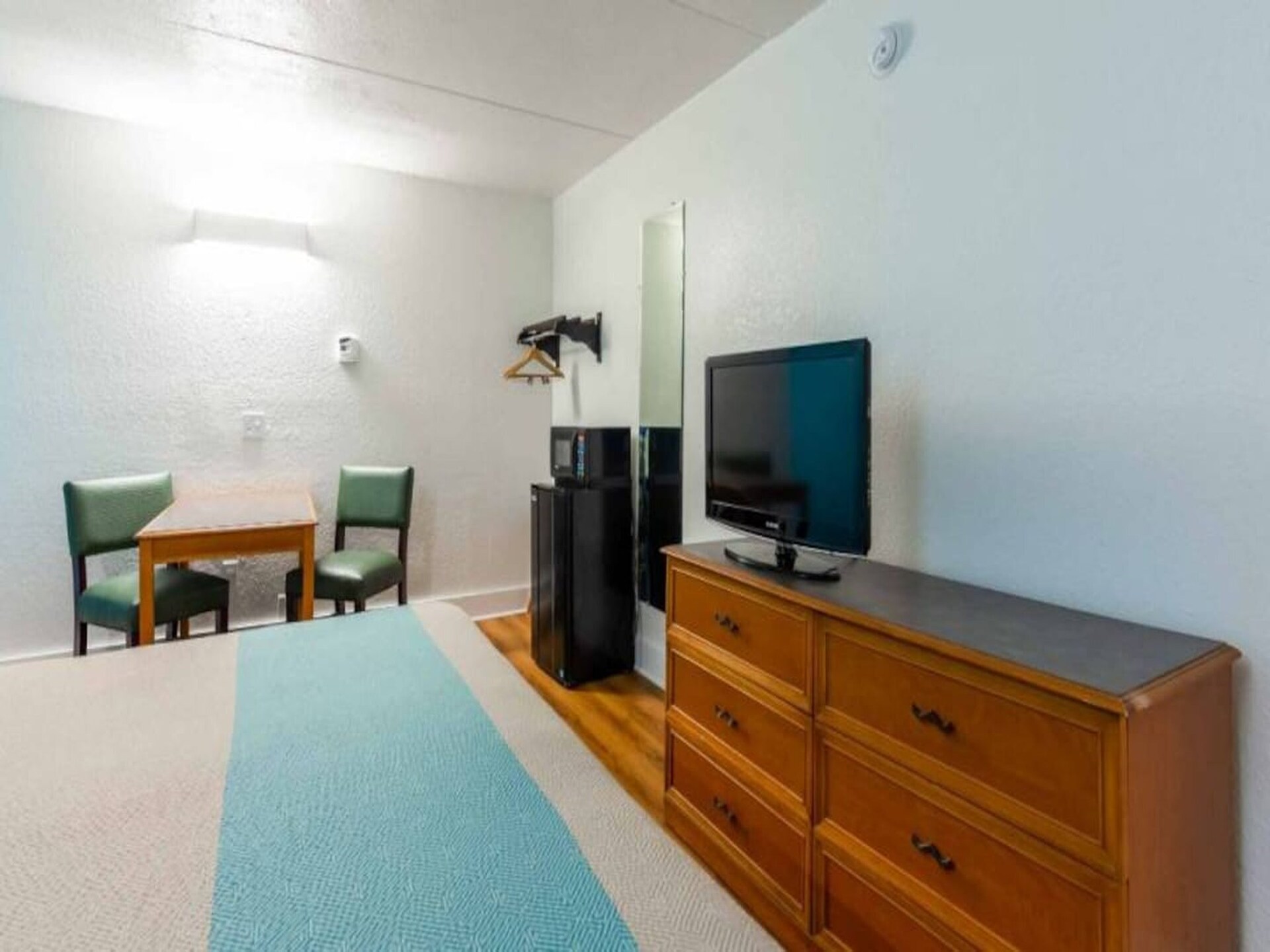Comfortabel appartement in North Little Rock met zwembad en WiFi - foto 6