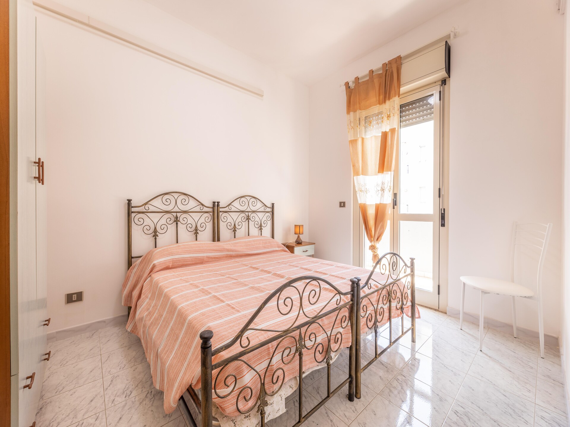 Licht appartement op 150m van het strand in Gallipoli met balkon - foto 11
