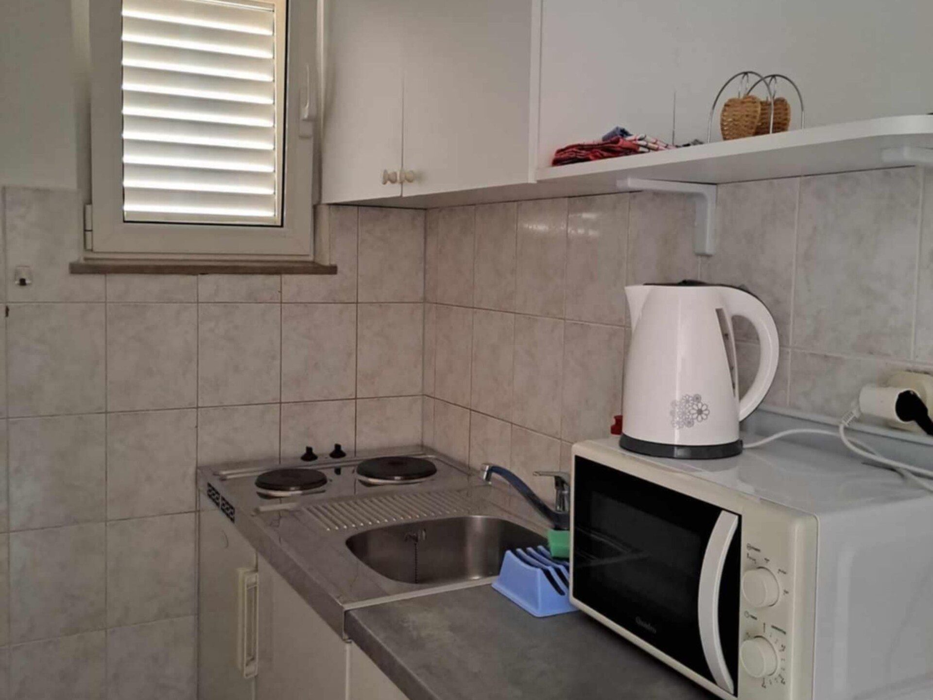 Compact appartement voor 2 personen op 300 meter van het strand in Srima - foto 2
