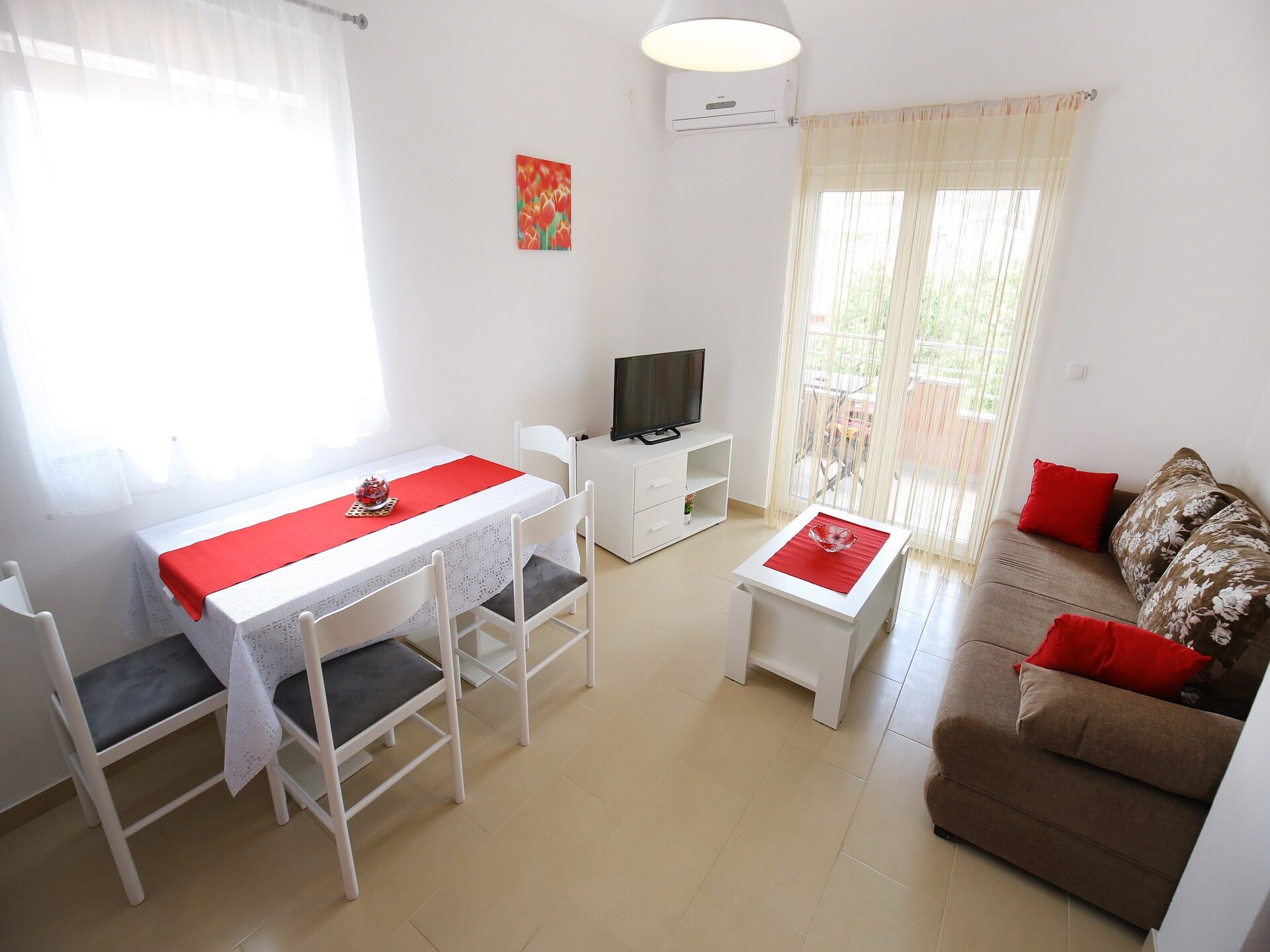 Comfort Studio met Terras in Sukosan, 200m van Zee - foto 4