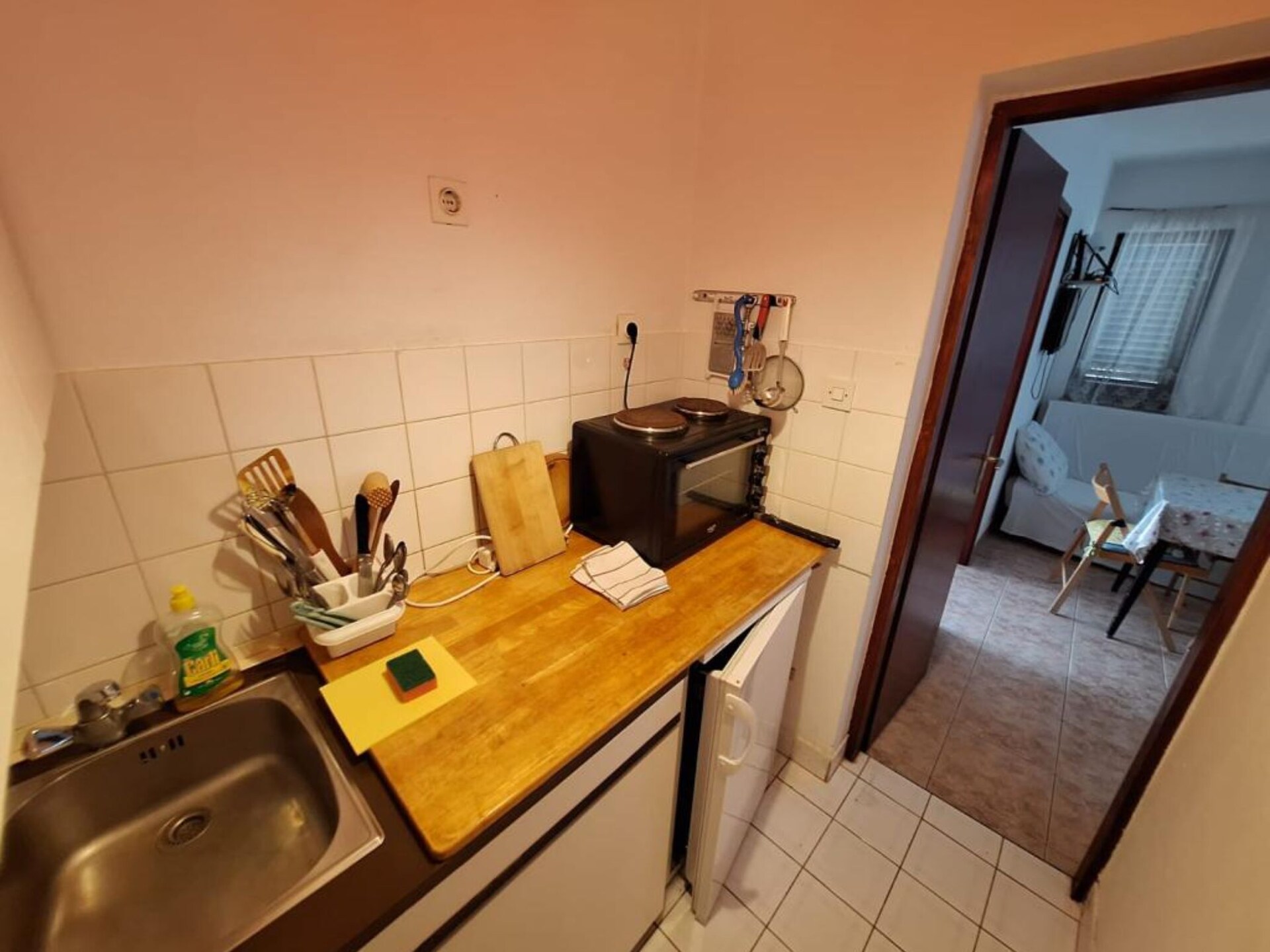 Knus appartement met terras op 300 meter van strand in Biograd - foto 9