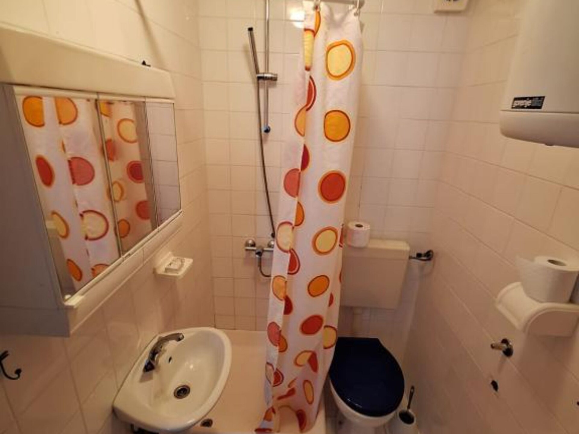Knus appartement met terras op 300 meter van strand in Biograd - foto 14