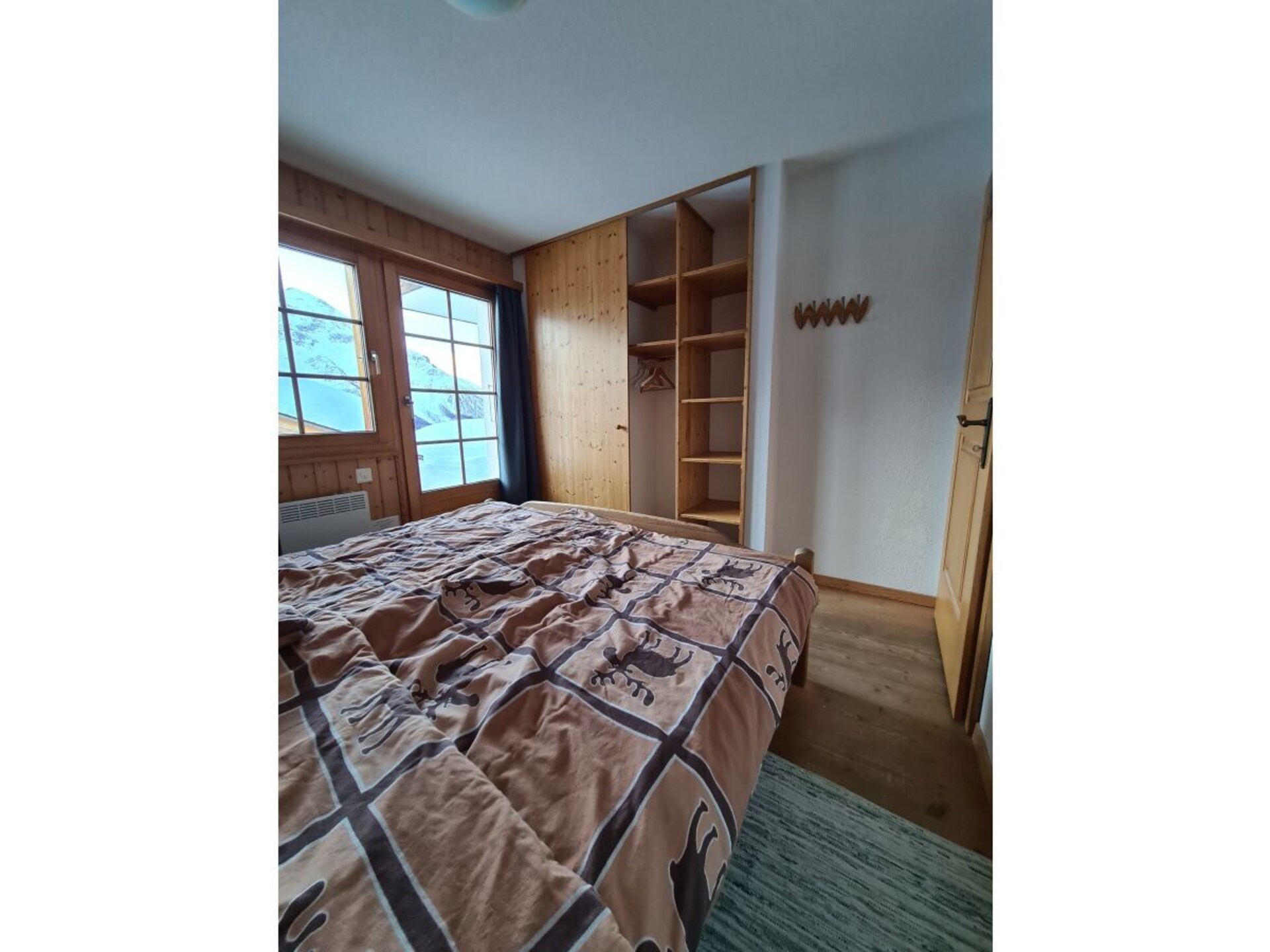 Chalet Paul in Wiler: 5-persoons met sauna en panoramisch bergzicht - foto 19