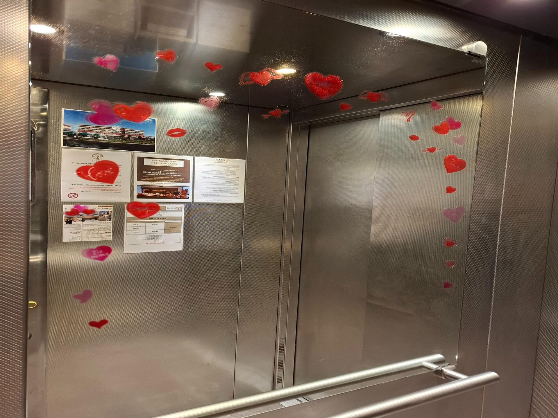 Compacte Twin Studio nabij Parijs met metro naar het centrum - foto 16