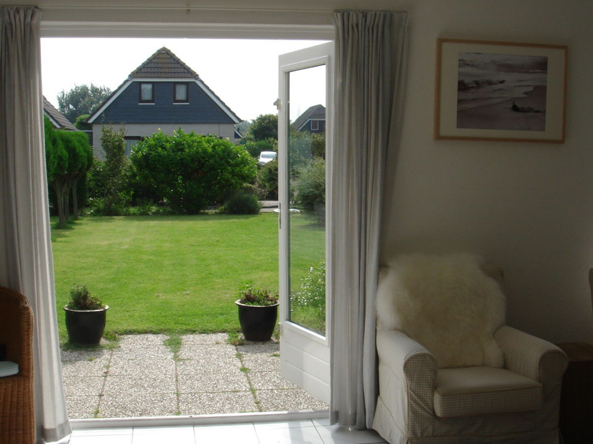 Modern vakantiehuis met tuin, 10 minuten lopen van strand Ouddorp - foto 5
